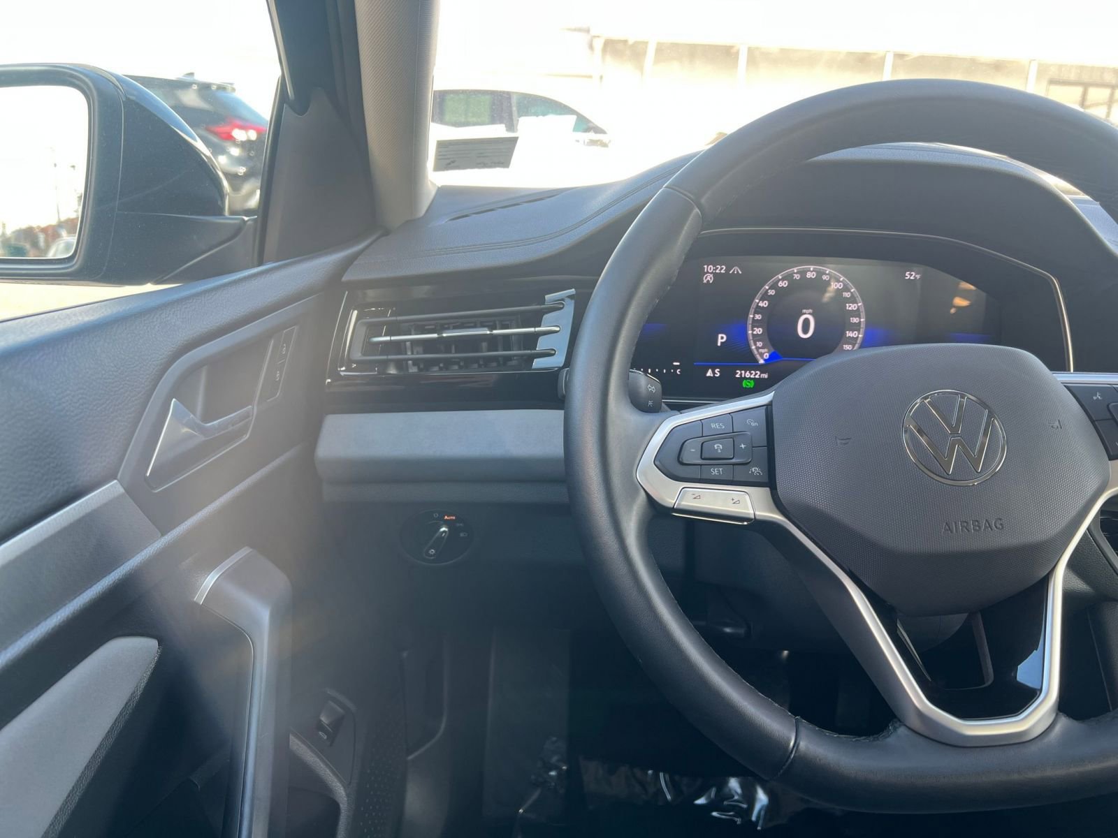 Thumbnail: 2025 Volkswagen Jetta - 33