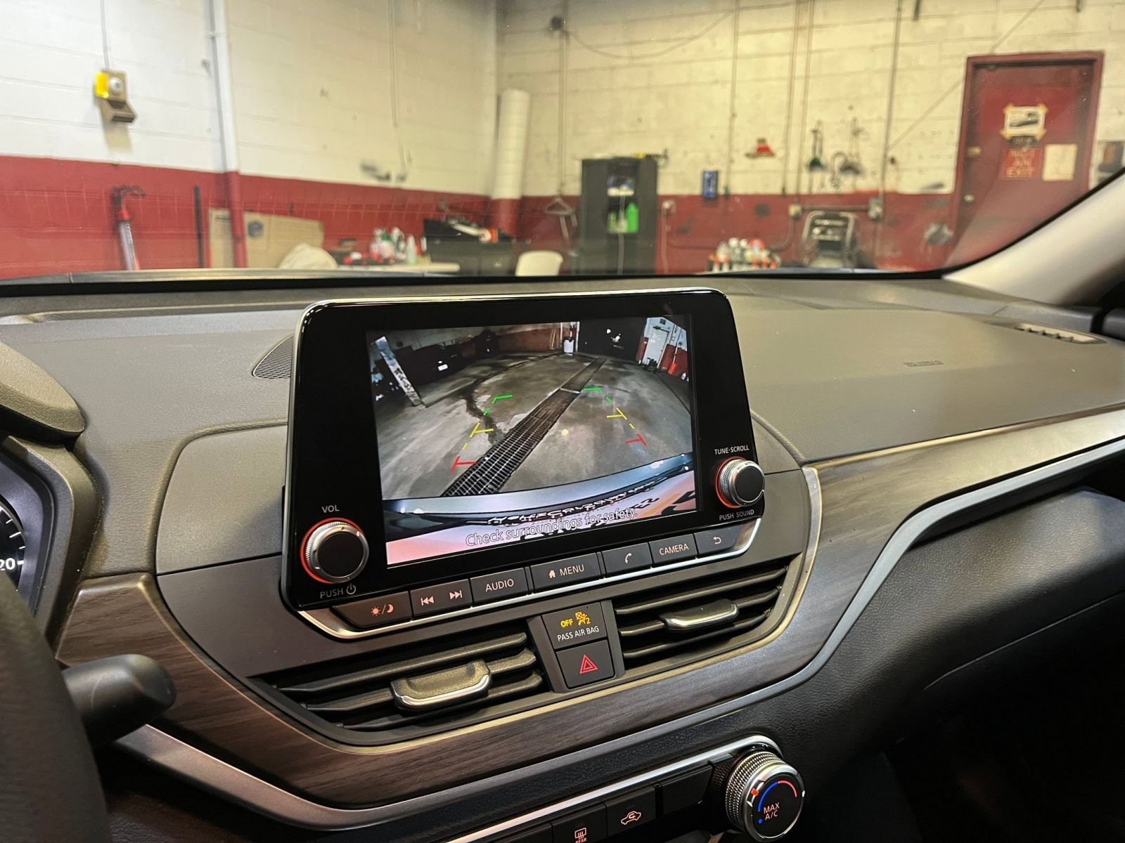 Thumbnail: 2025 Nissan Altima - 24