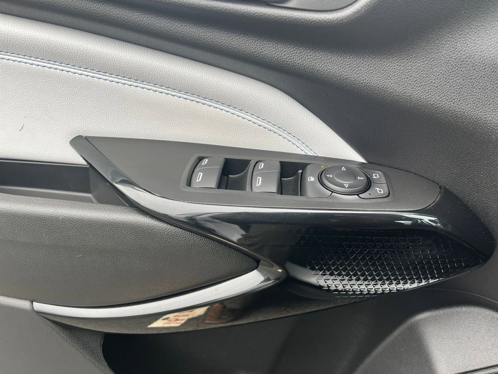 Thumbnail: 2025 Chevrolet Trax - 20