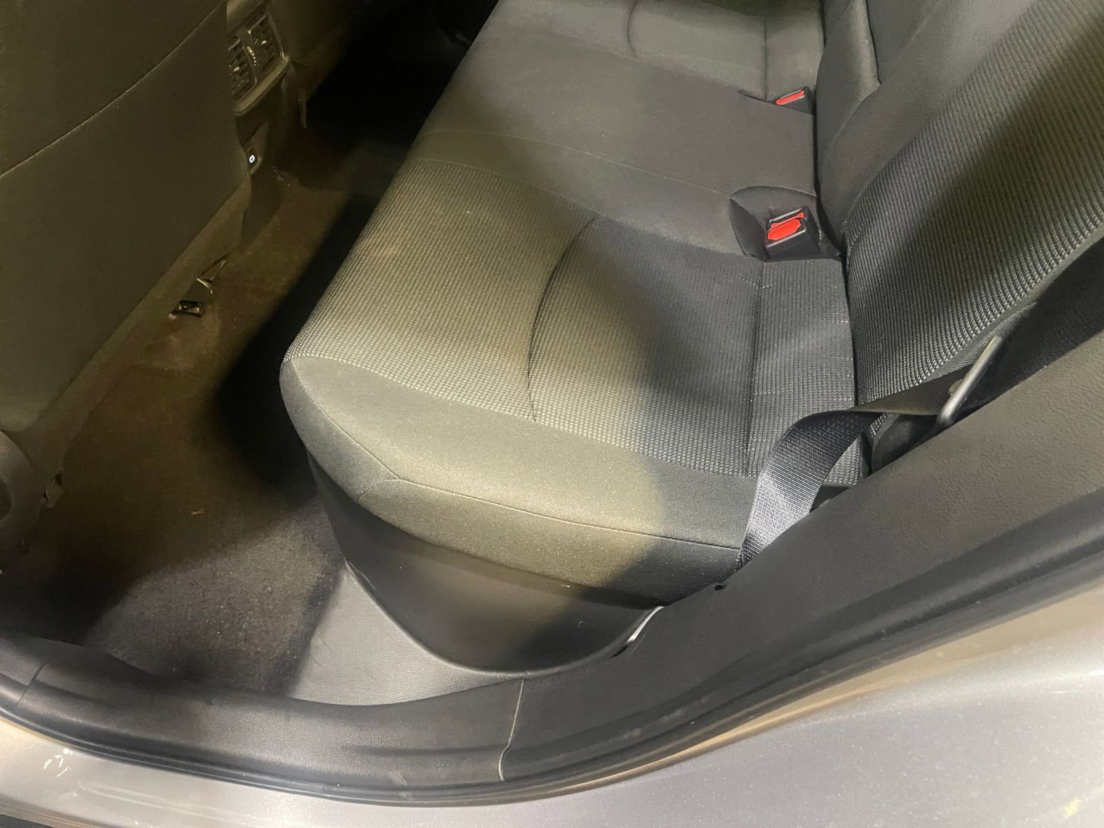 Thumbnail: 2025 Toyota RAV4 - 25