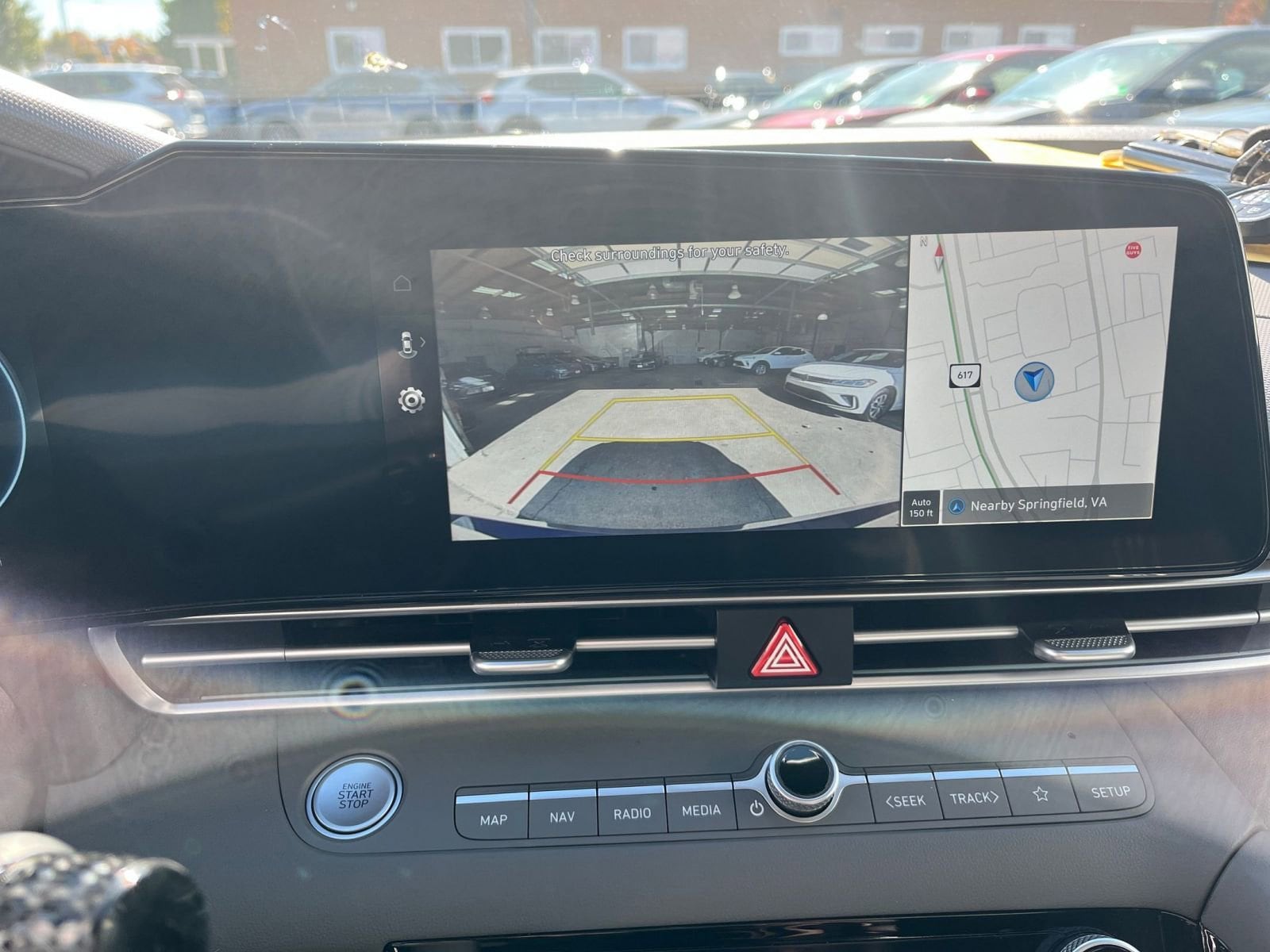 Thumbnail: 2025 Hyundai Elantra - 17