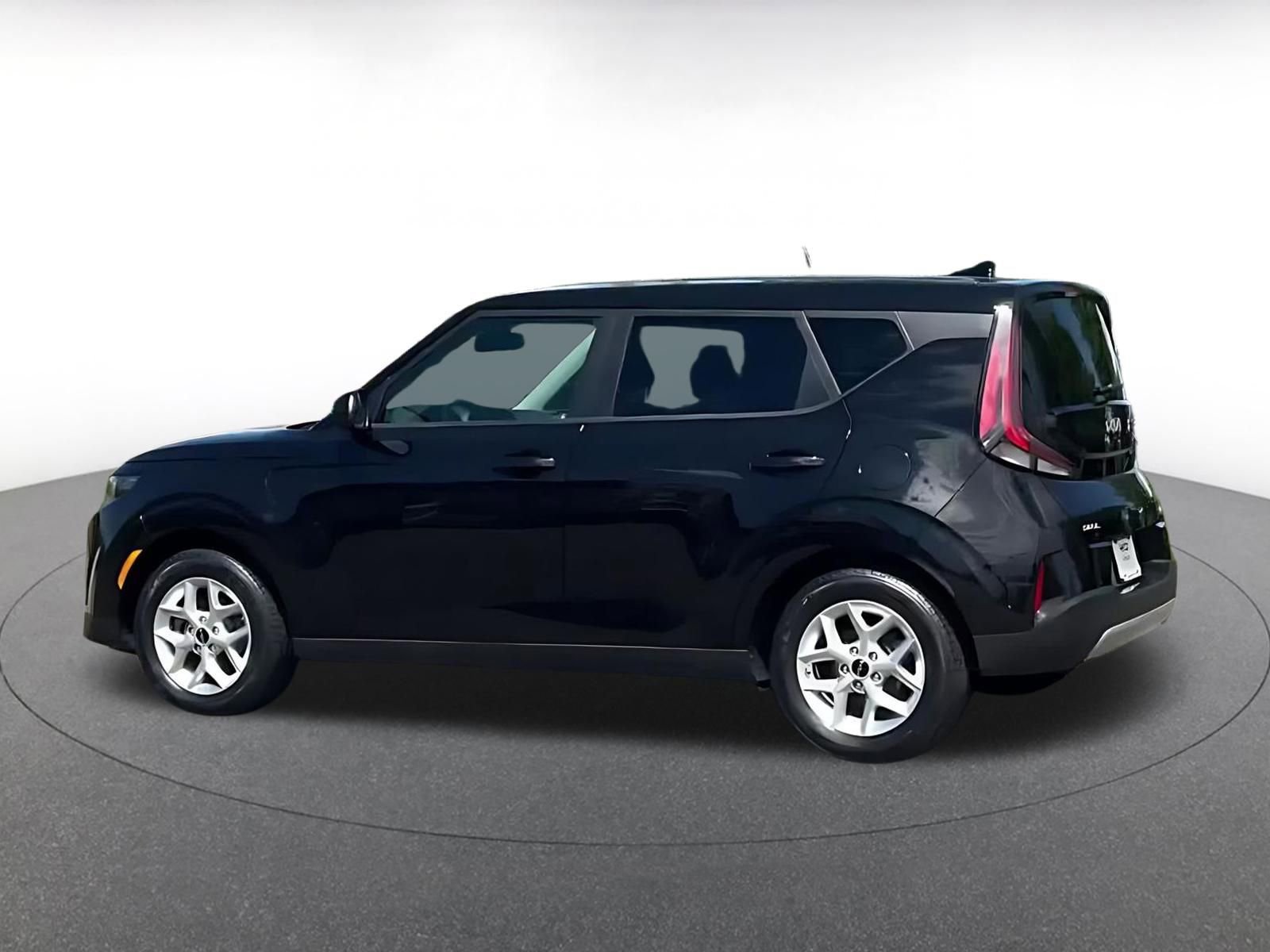 Thumbnail: 2025 Kia Soul - 10