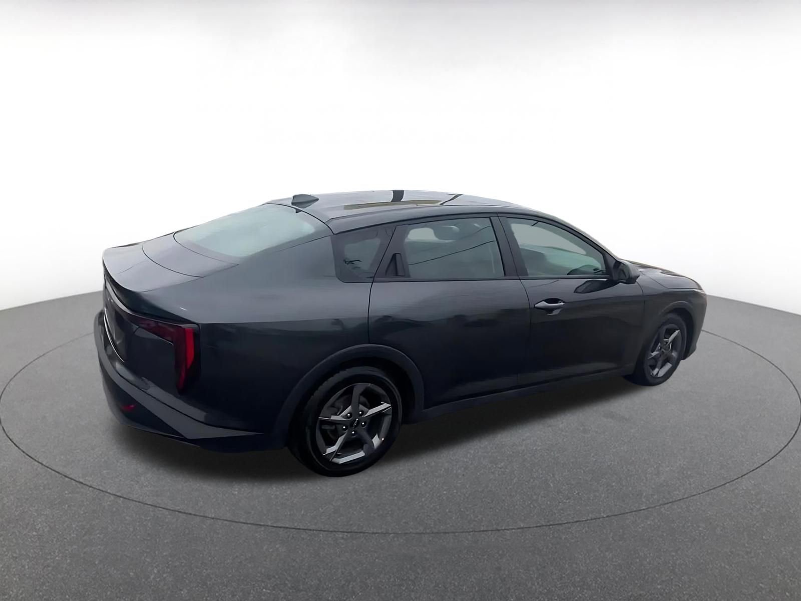 Thumbnail: 2025 Kia K4 - 14