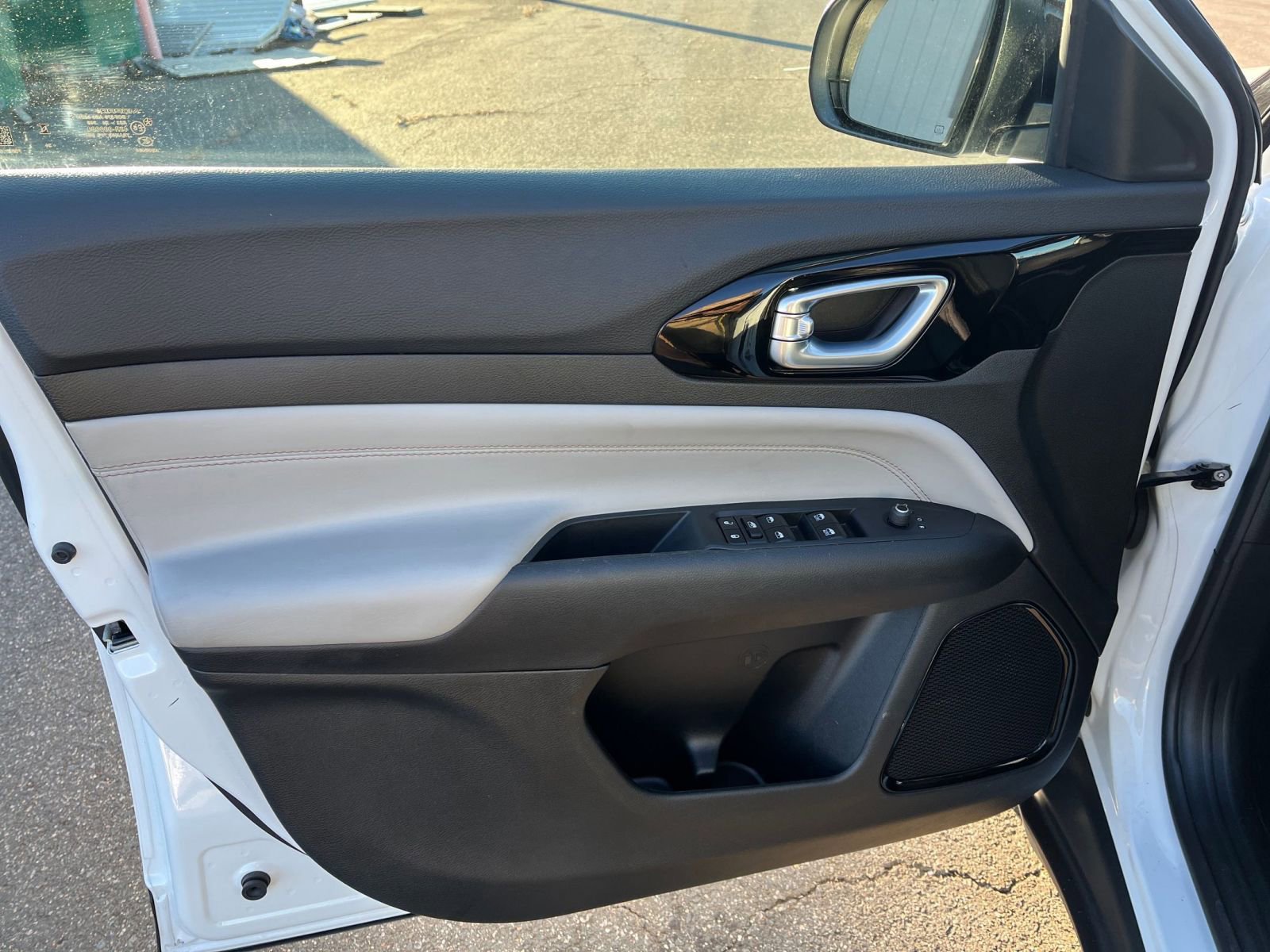 Thumbnail: 2025 Jeep Compass - 20