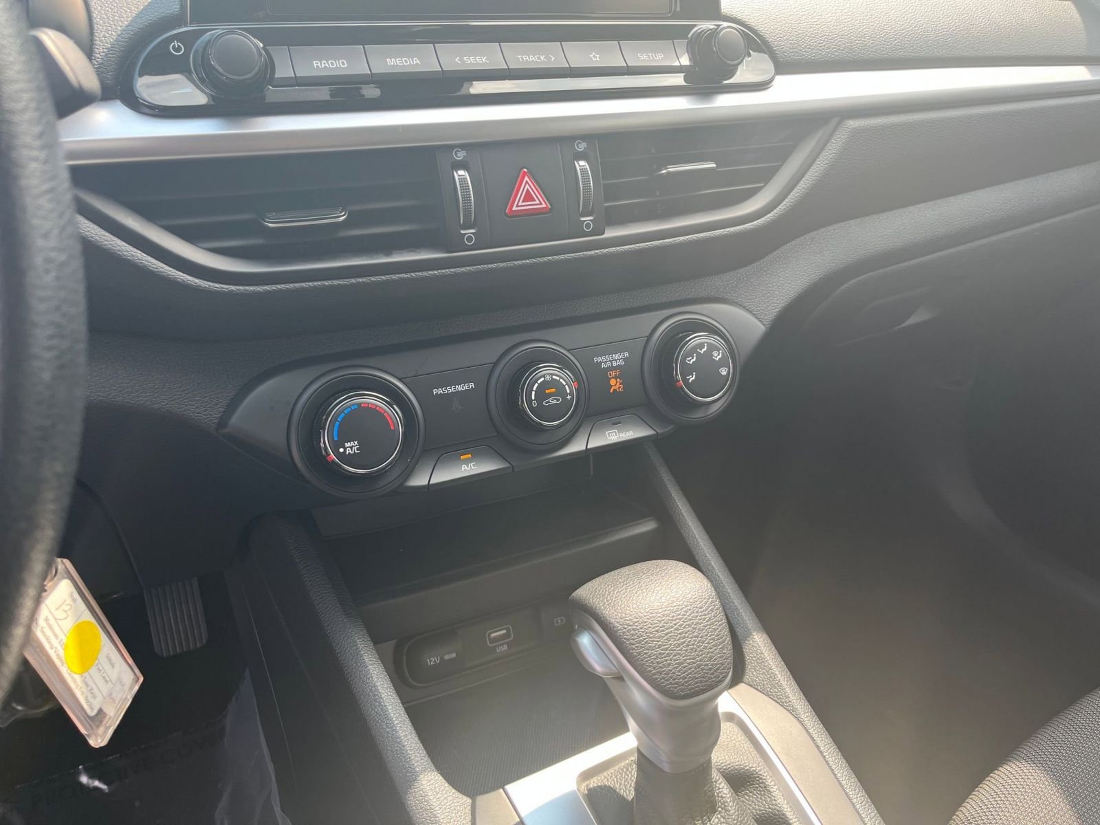 Thumbnail: 2024 Kia Forte - 18
