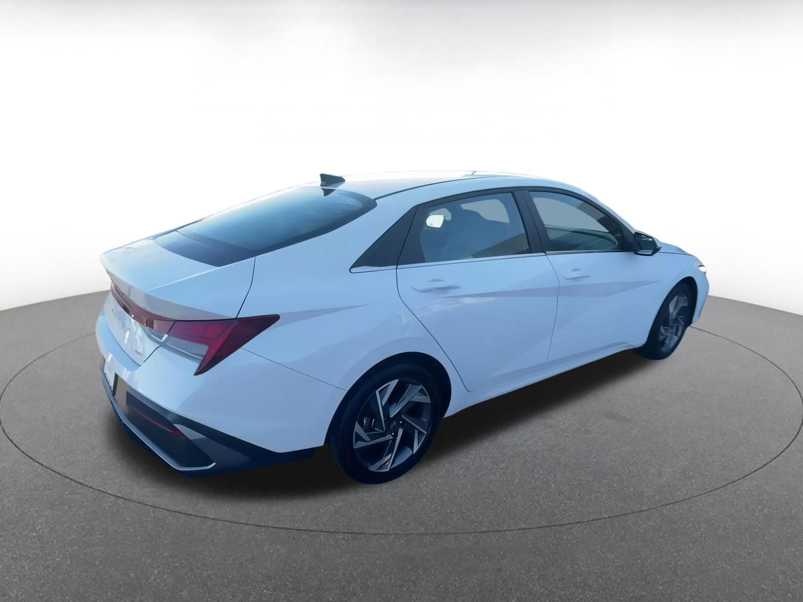 Thumbnail: 2025 Hyundai Elantra - 14