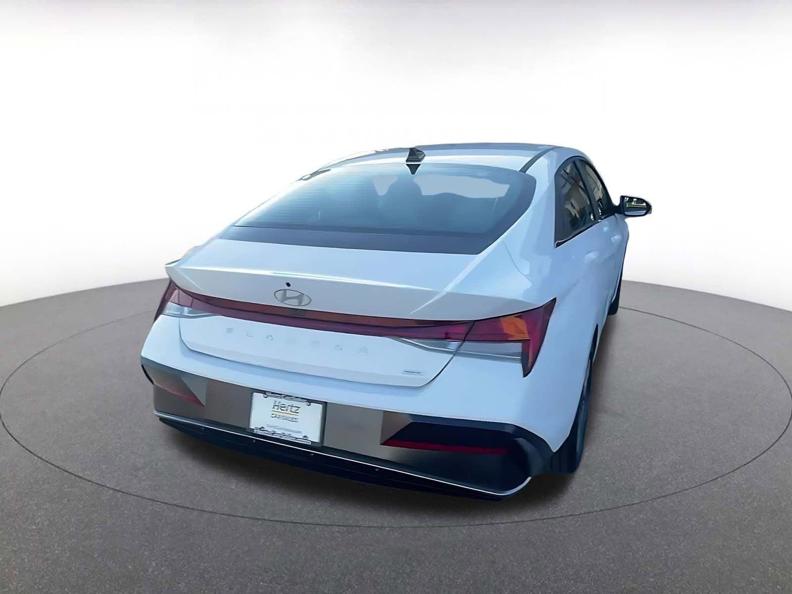 Thumbnail: 2025 Hyundai Elantra - 12