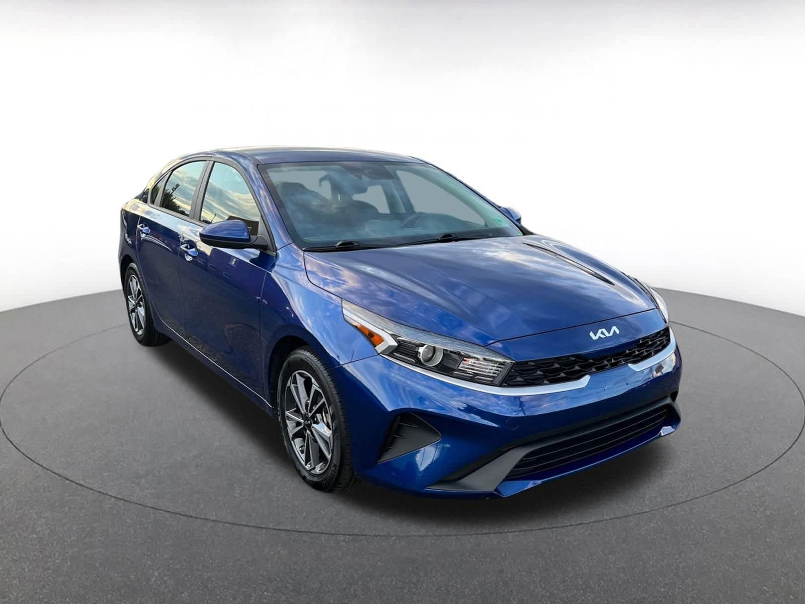 Thumbnail: 2024 Kia Forte - 1