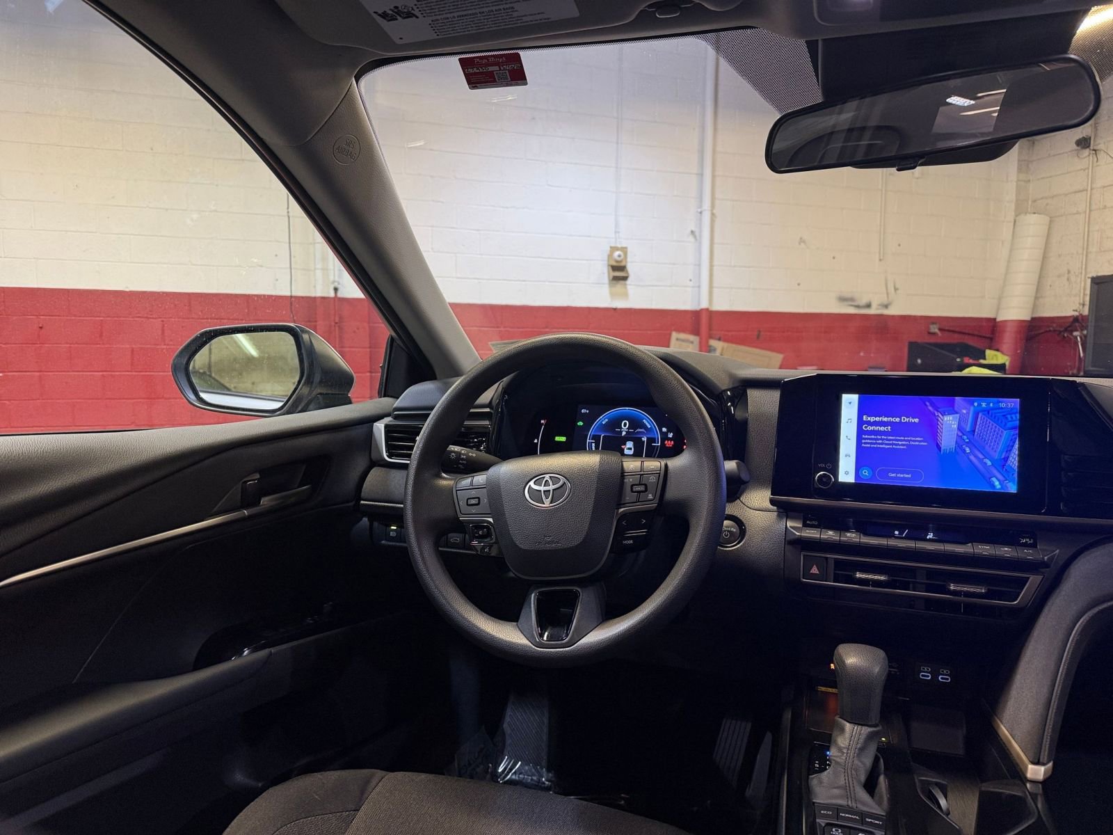 Thumbnail: 2025 Toyota Camry - 33