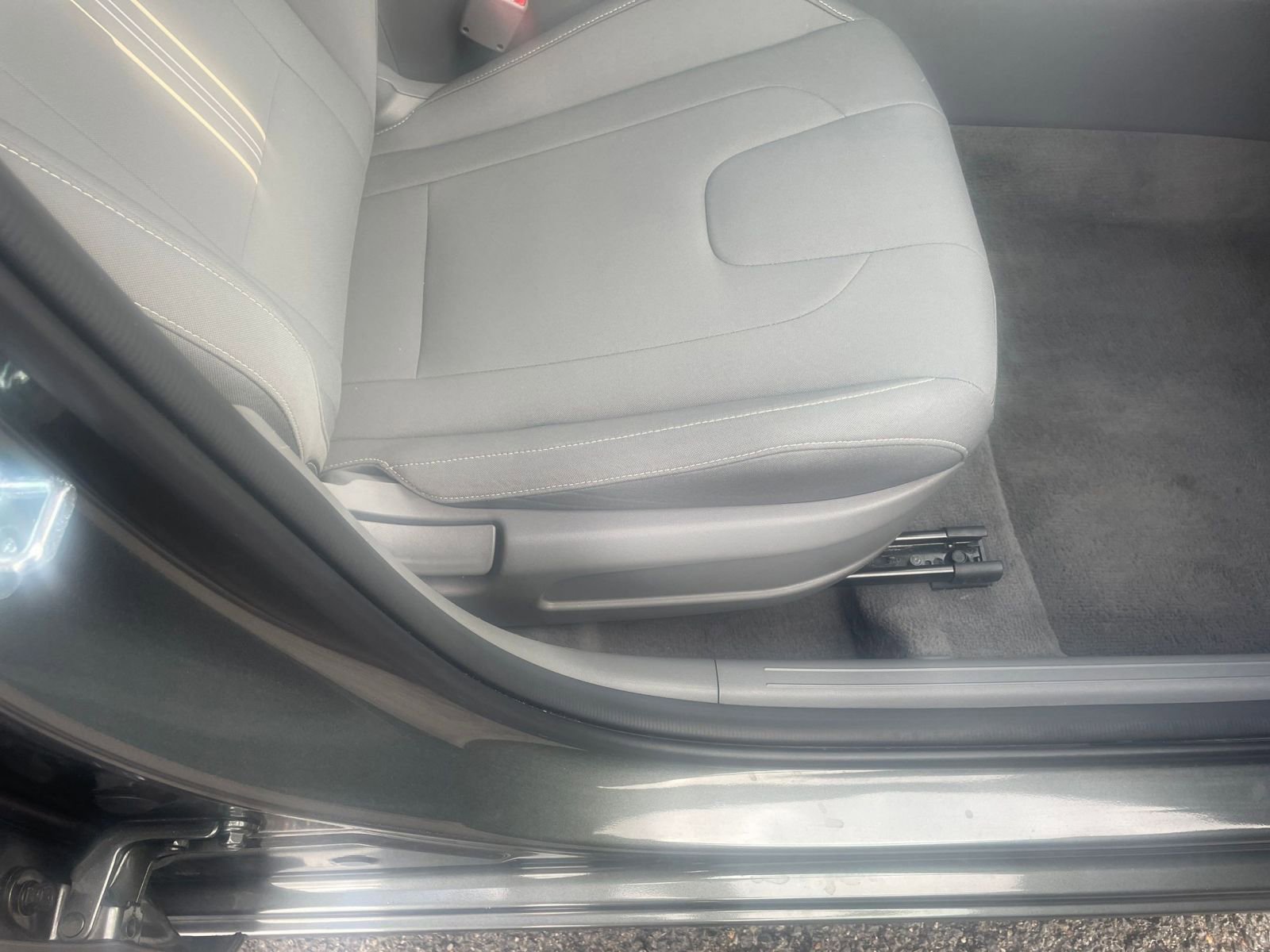 Thumbnail: 2025 Hyundai Elantra - 28