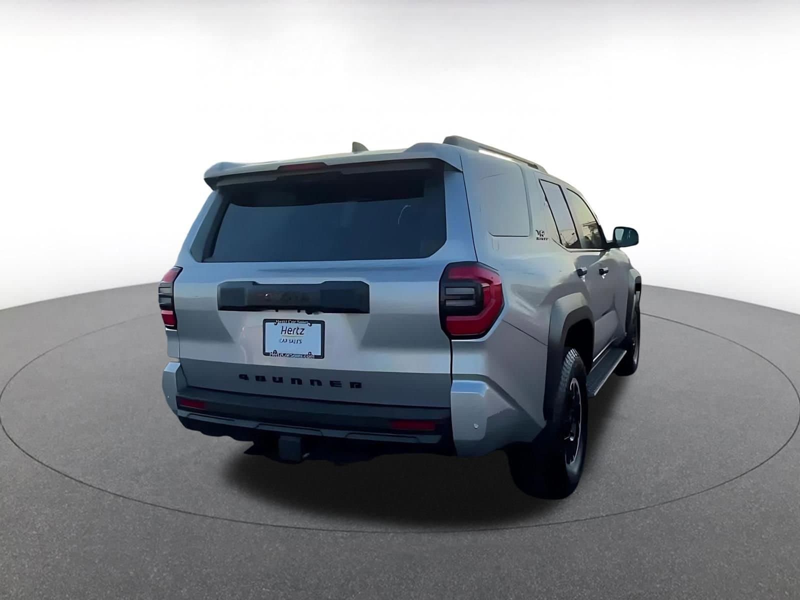 Thumbnail: 2025 Toyota 4Runner - 14