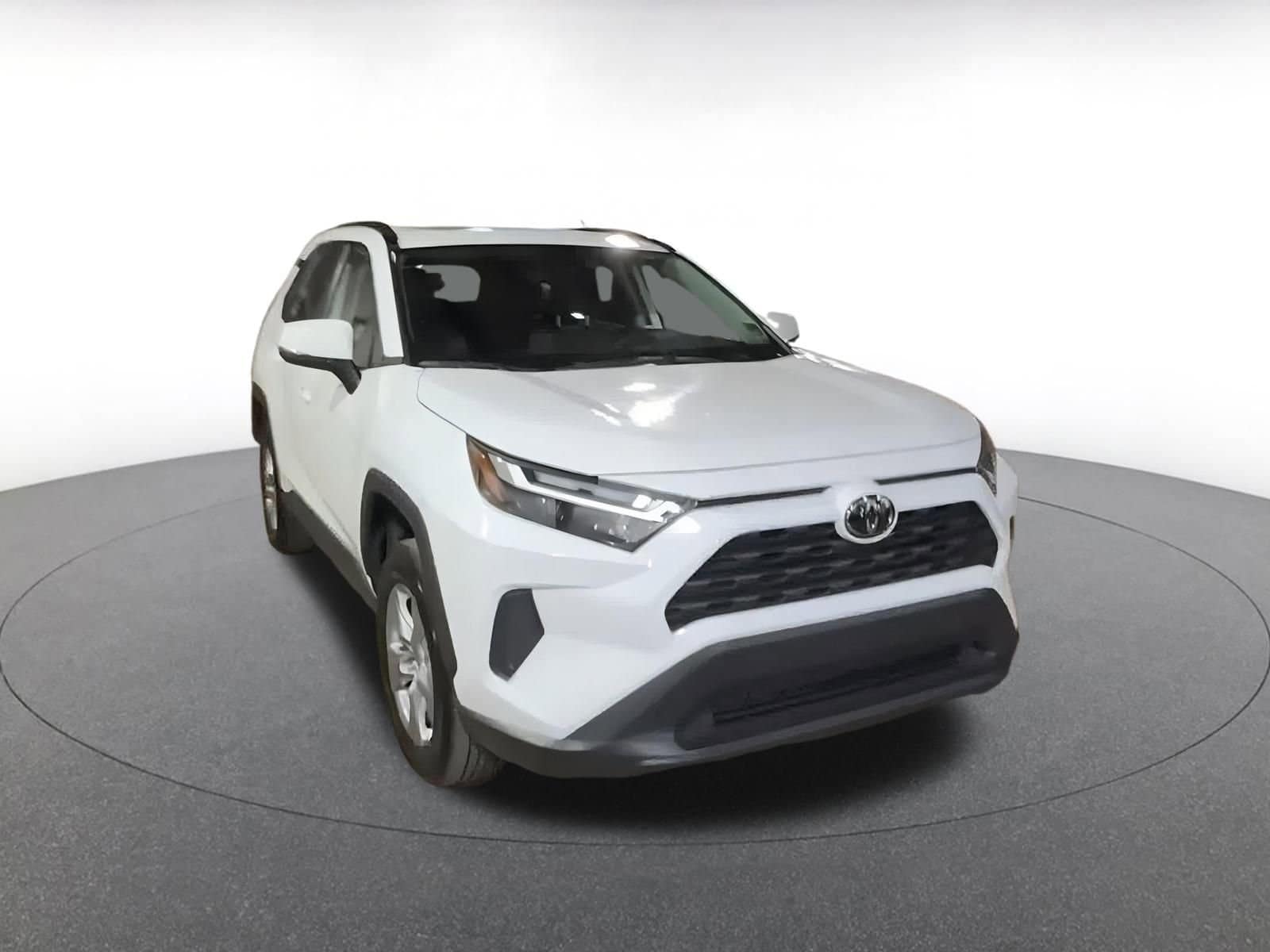 Thumbnail: 2025 Toyota RAV4 - 3