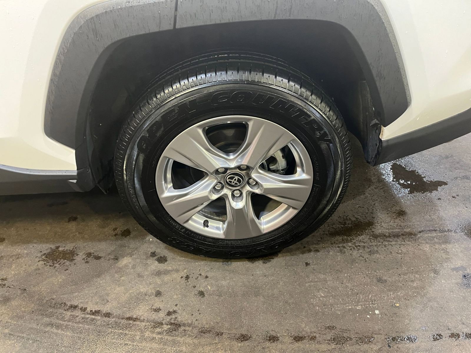 Thumbnail: 2025 Toyota RAV4 - 30