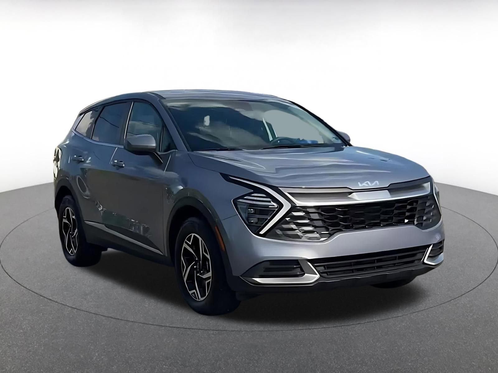 Thumbnail: 2025 Kia Sportage - 3