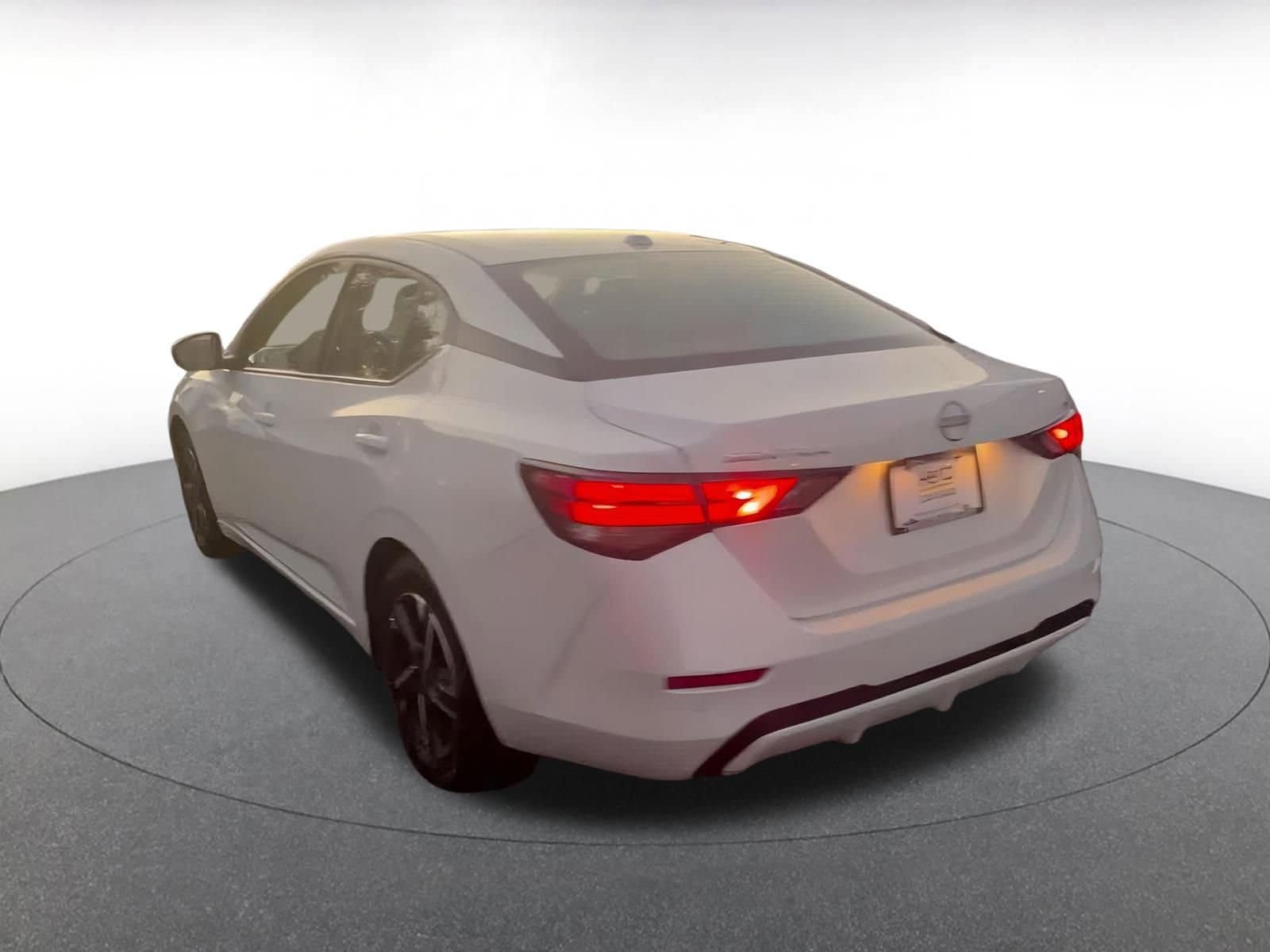 Thumbnail: 2024 Nissan Sentra - 11