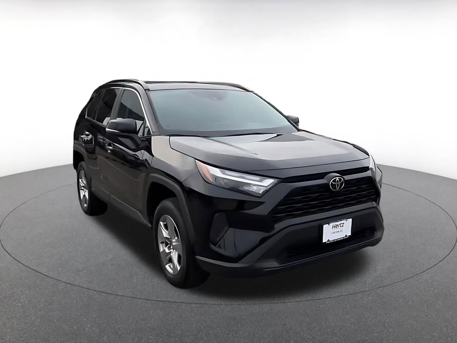 Thumbnail: 2025 Toyota RAV4 - 3