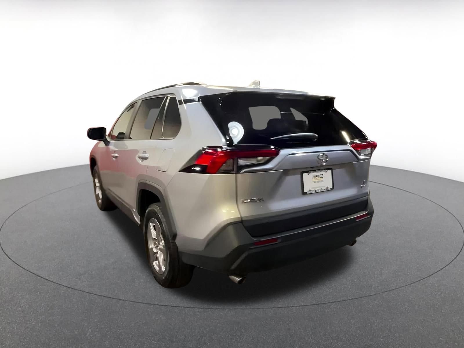 Thumbnail: 2025 Toyota RAV4 - 11