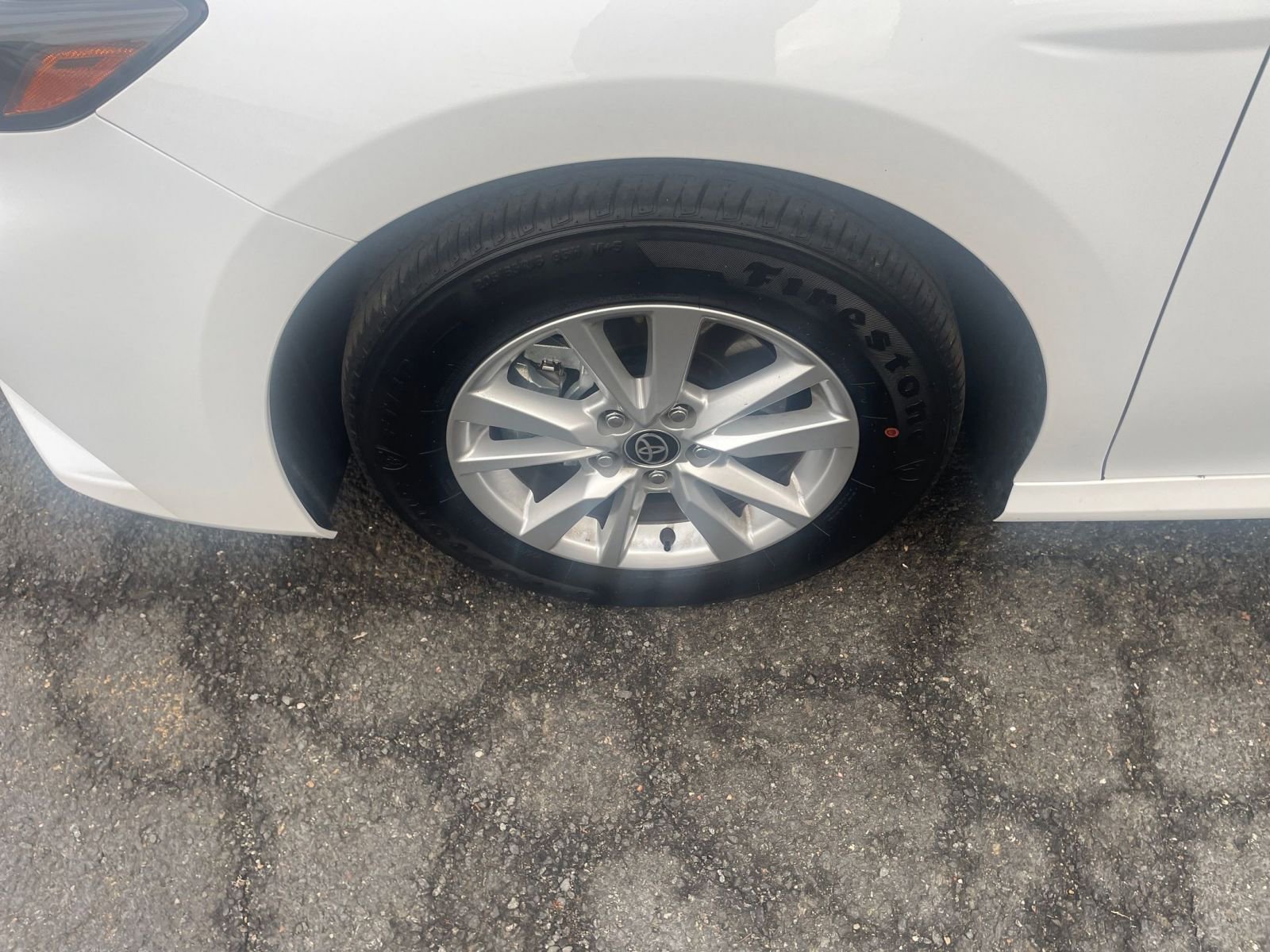 Thumbnail: 2025 Toyota Camry - 29