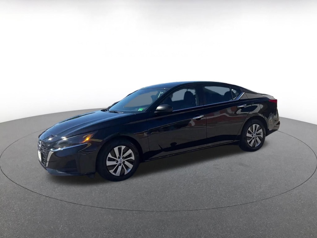 2024 Nissan Altima 2.5 S photo 6