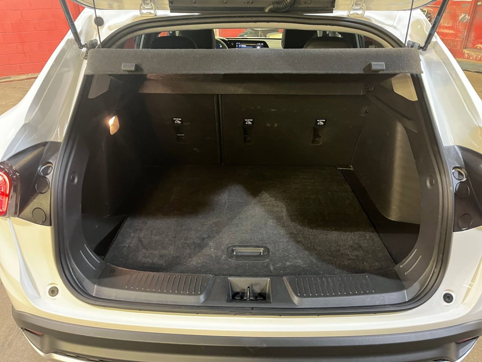 Thumbnail: 2025 Chevrolet Trax - 30