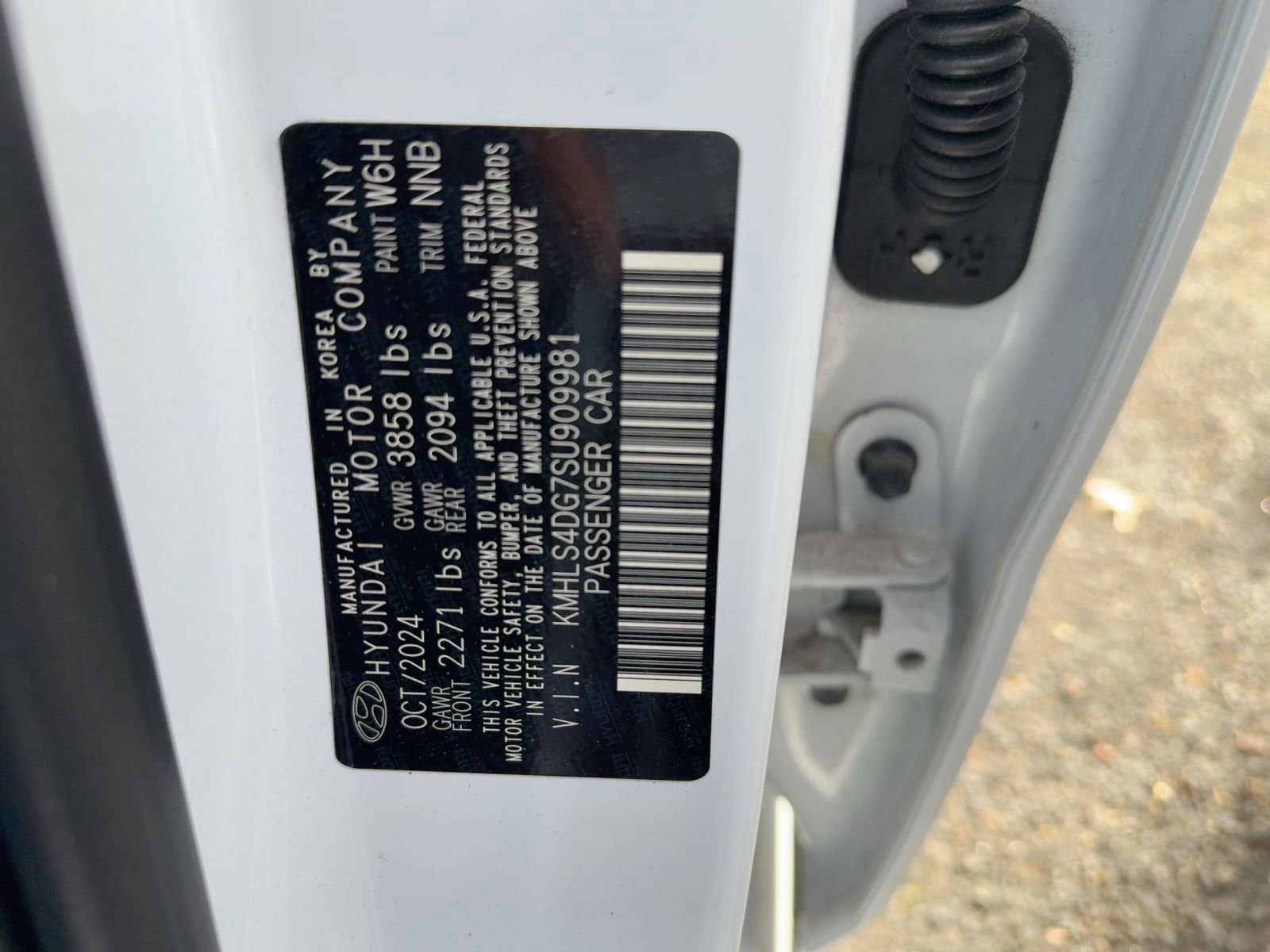 Thumbnail: 2025 Hyundai Elantra - 9