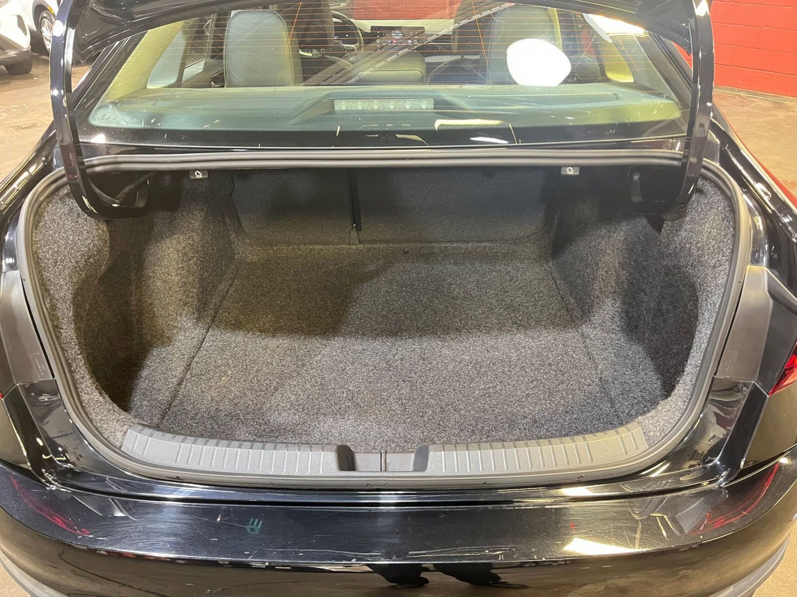 Thumbnail: 2025 Volkswagen Jetta - 30