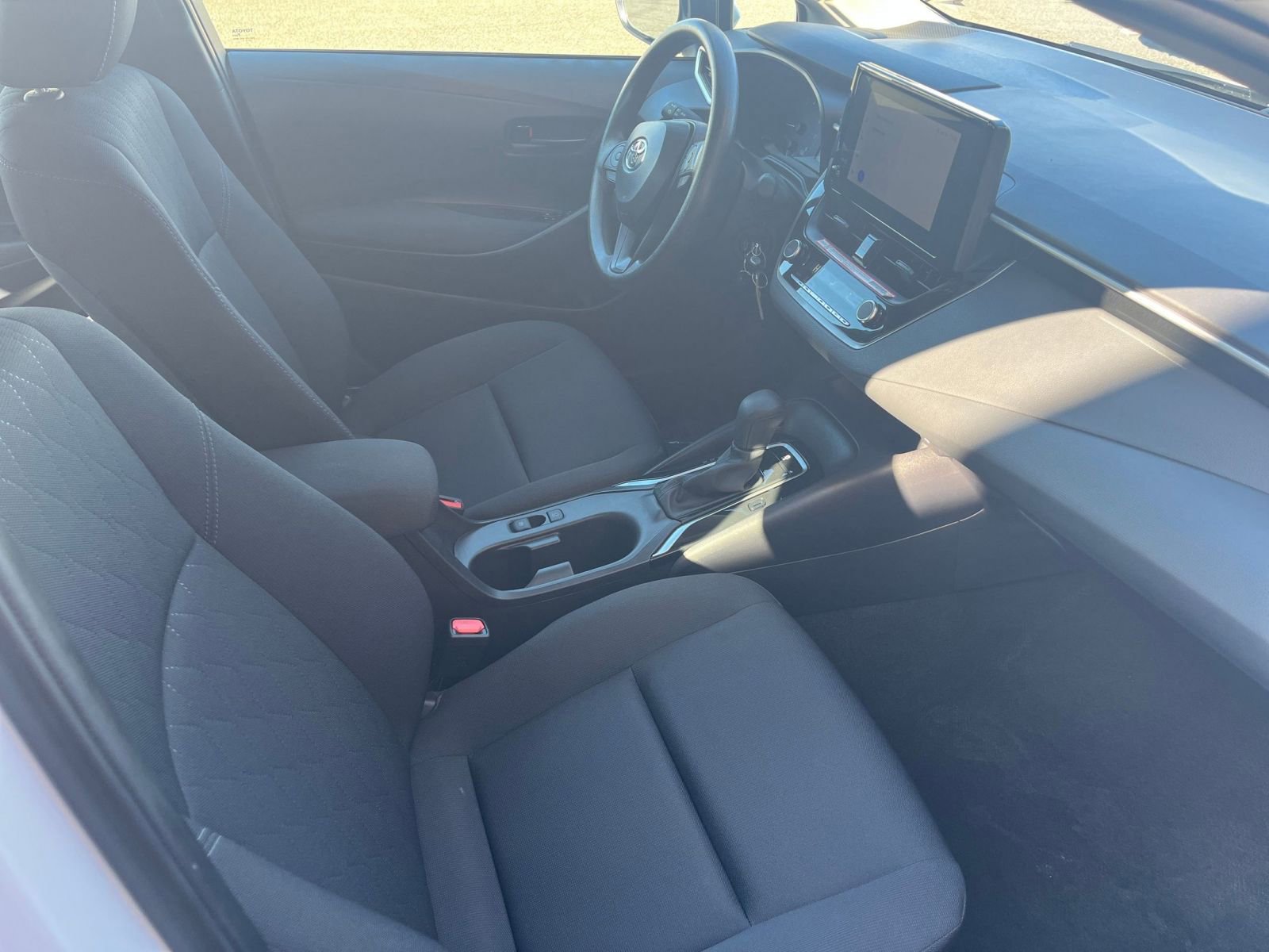 Thumbnail: 2025 Toyota Corolla - 34