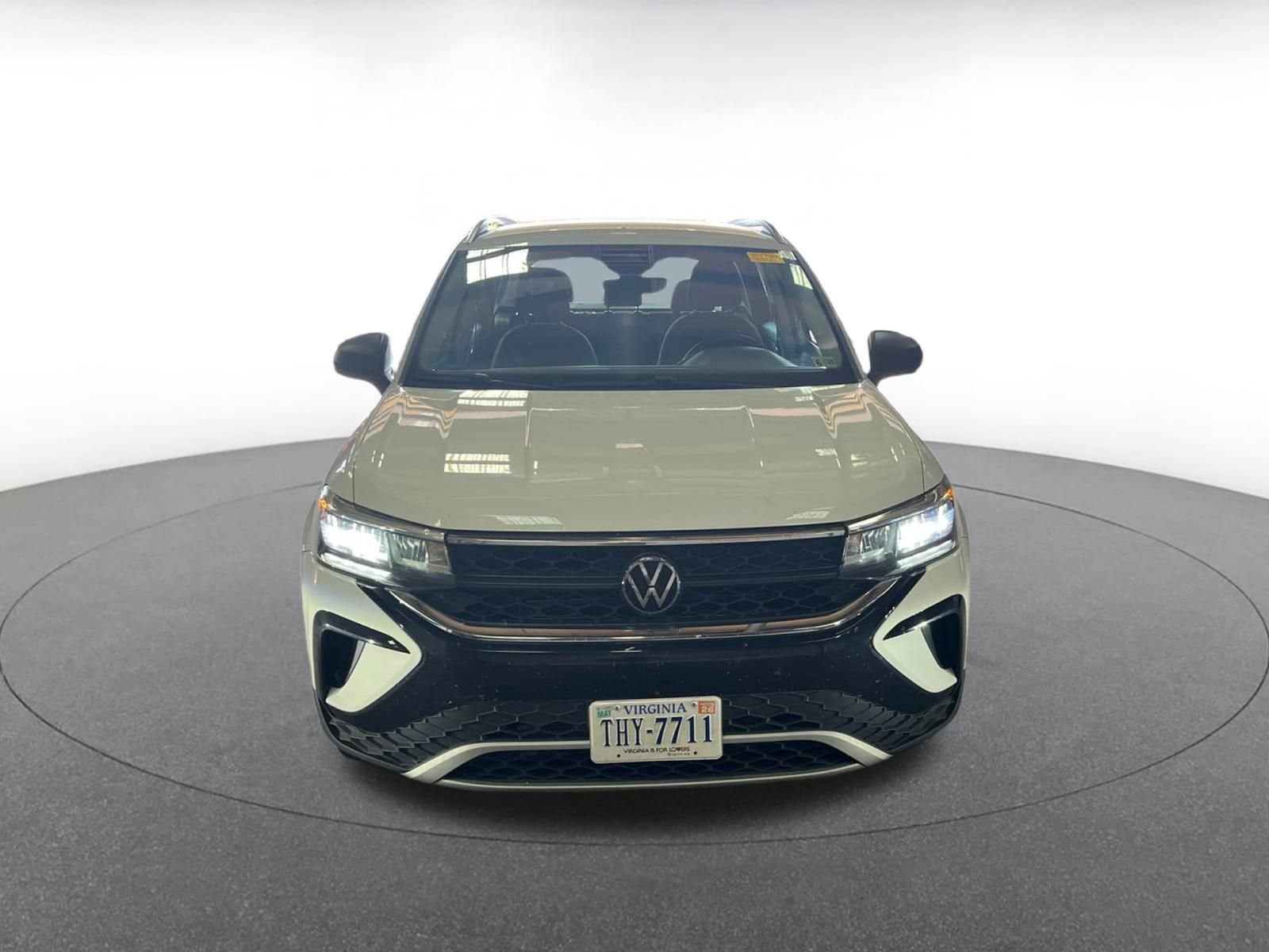 Thumbnail: 2024 Volkswagen Taos - 2