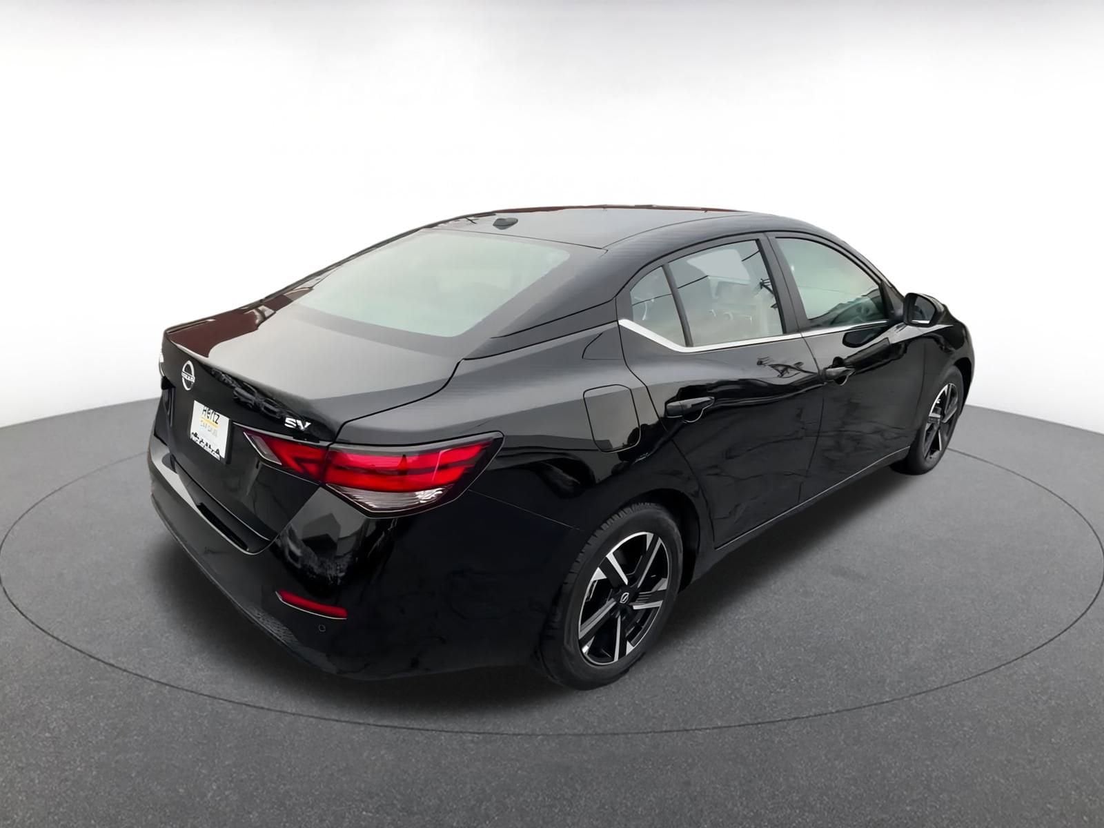 Thumbnail: 2024 Nissan Sentra - 14