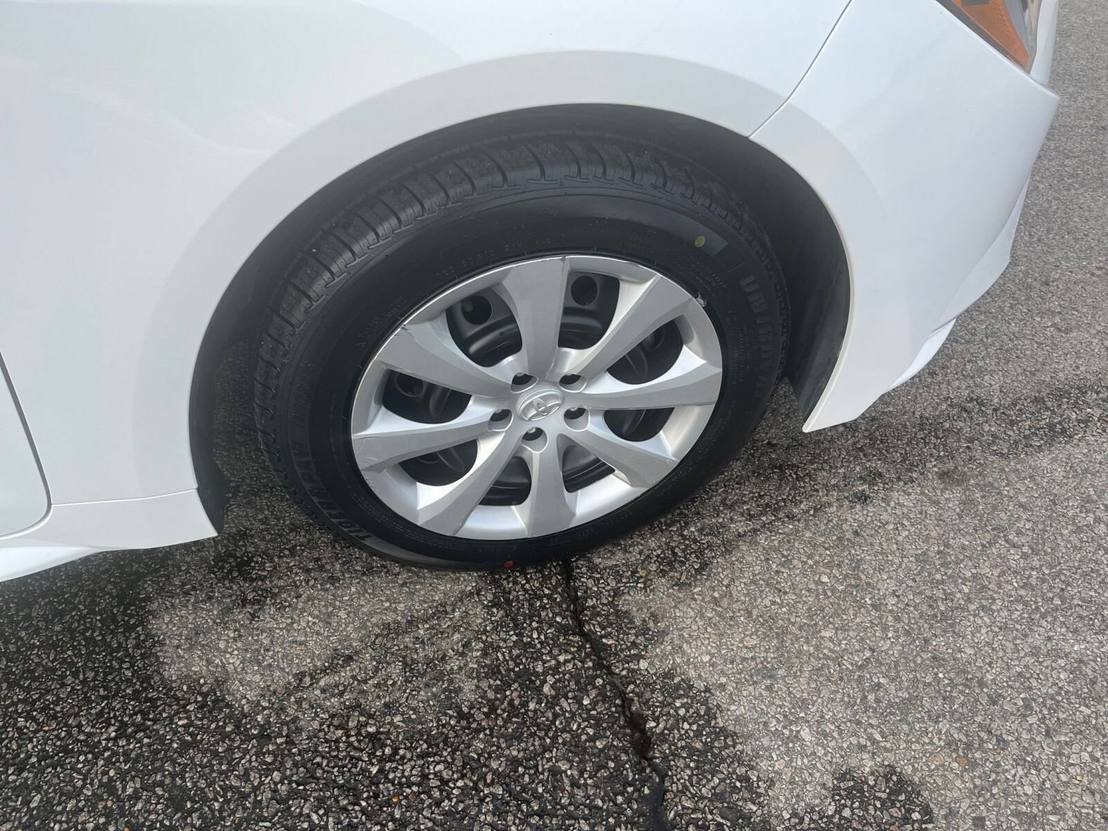 Thumbnail: 2025 Toyota Corolla - 30