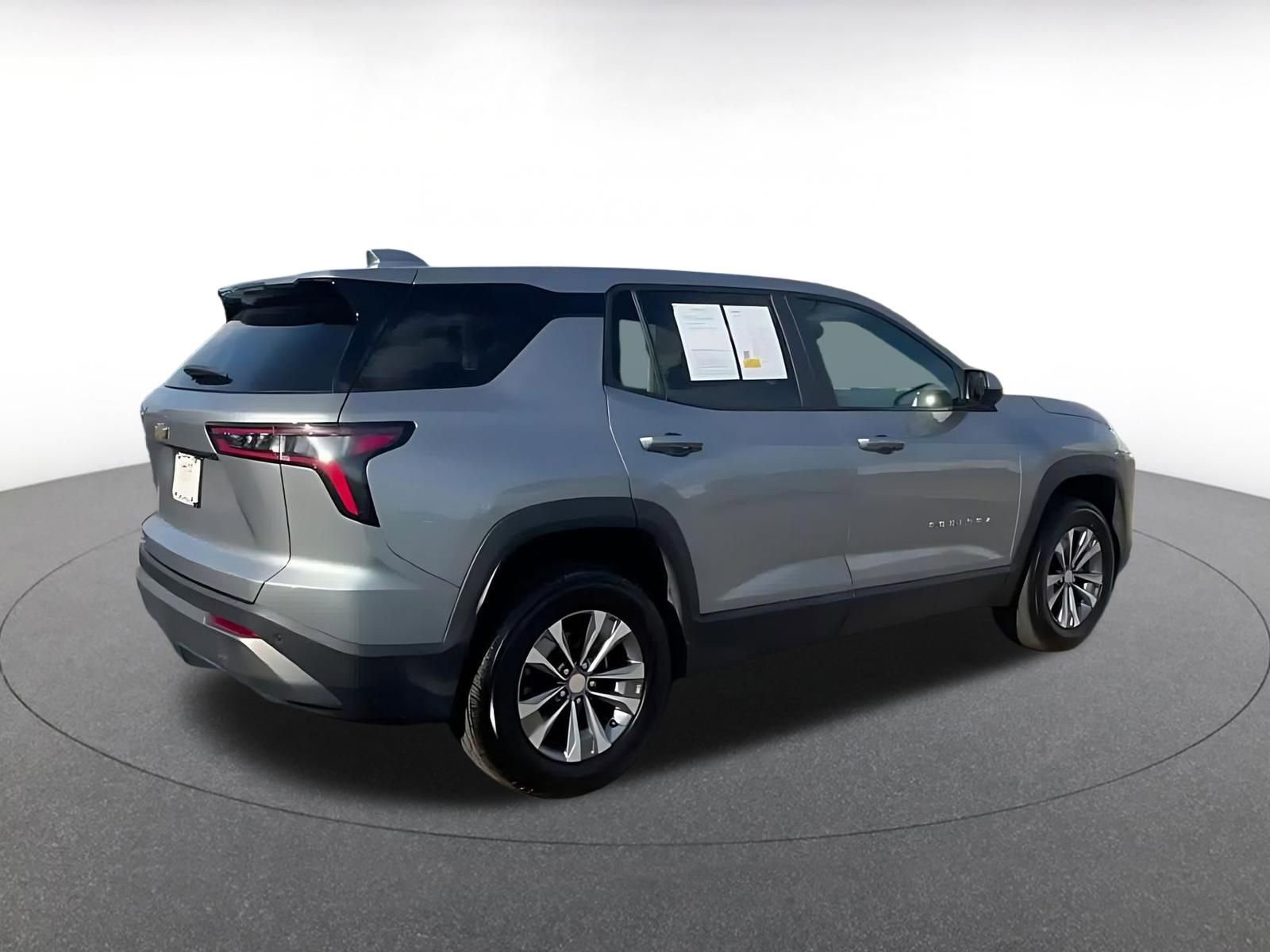 Thumbnail: 2025 Chevrolet Equinox - 15