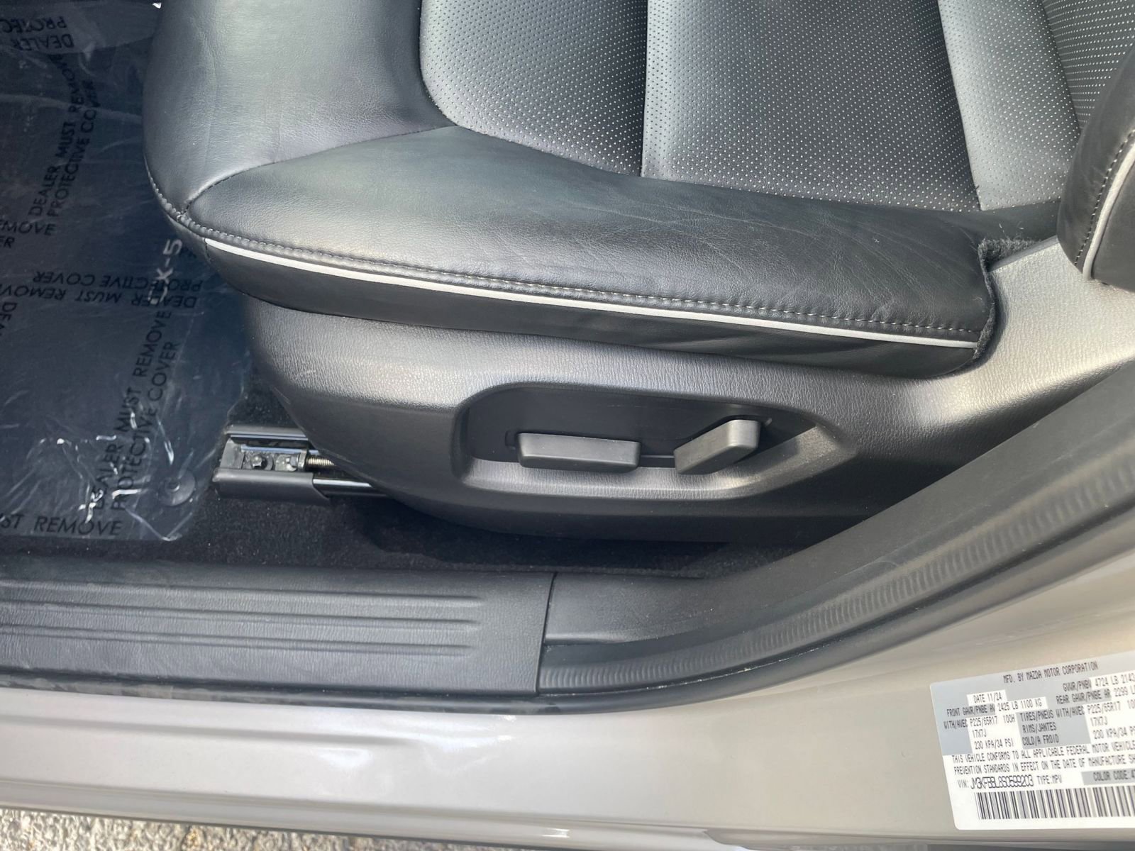 Thumbnail: 2025 Mazda CX-5 - 23