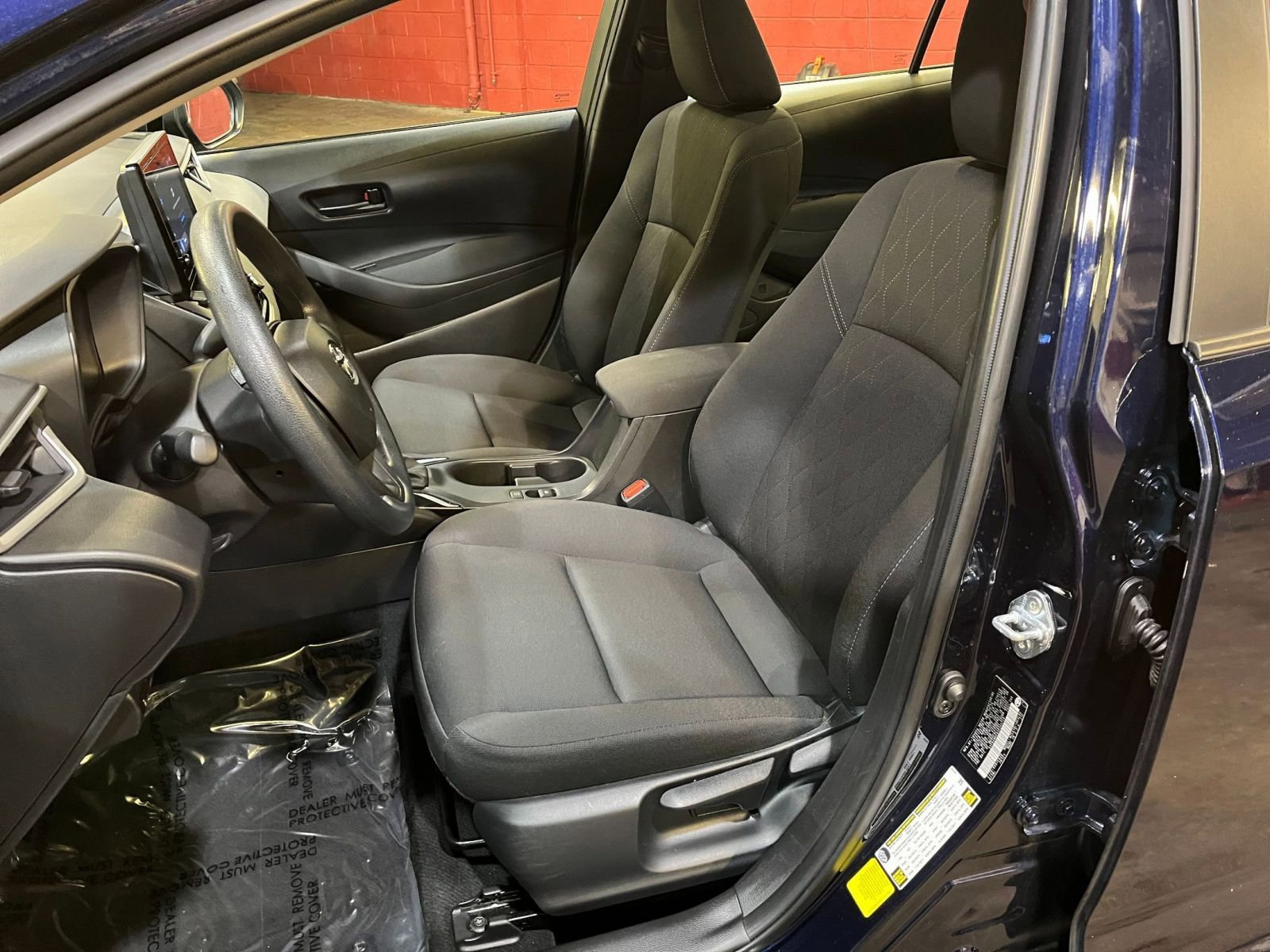 Thumbnail: 2025 Toyota Corolla - 35