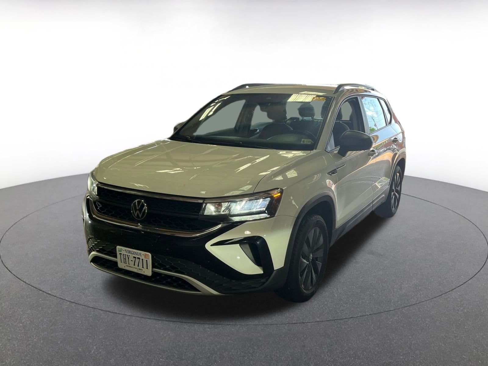 Thumbnail: 2024 Volkswagen Taos - 3