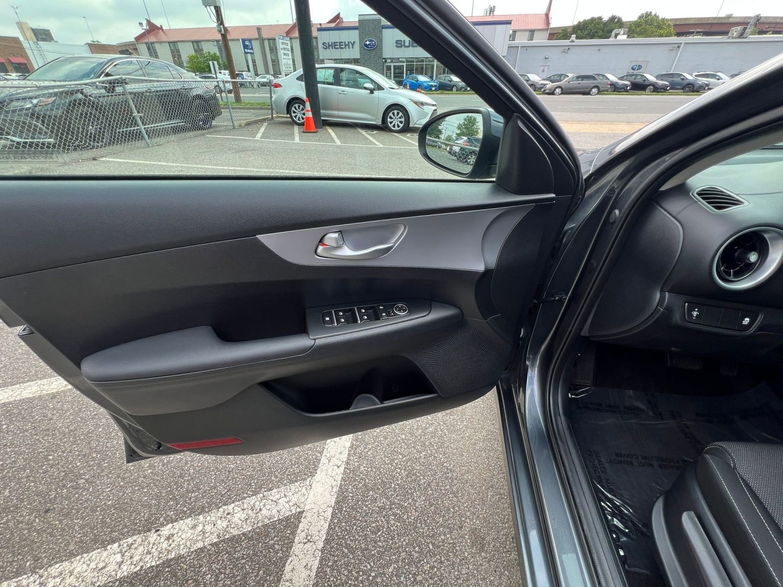 2024 Kia Forte LXS 20