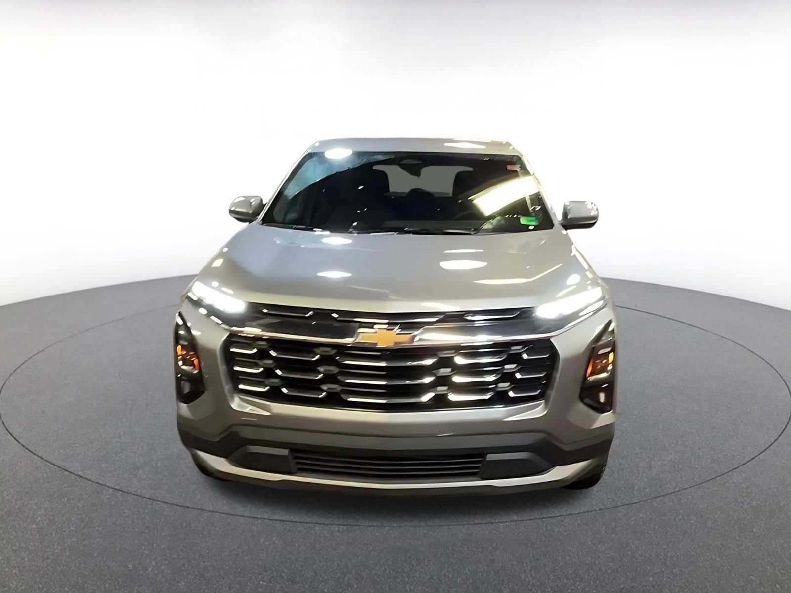 Thumbnail: 2025 Chevrolet Equinox - 4