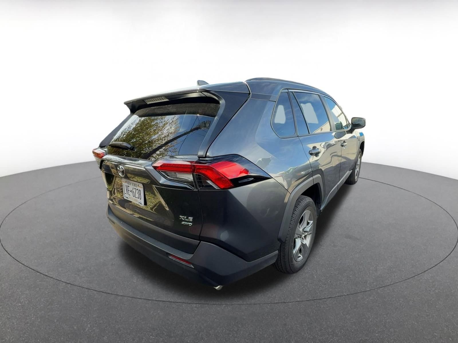 Thumbnail: 2025 Toyota RAV4 - 7