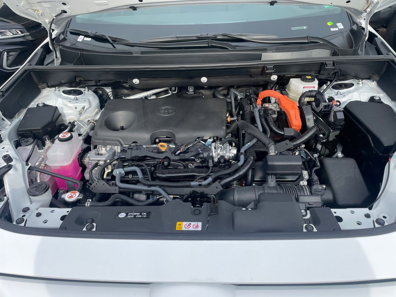 Thumbnail: 2025 Toyota RAV4 - 31