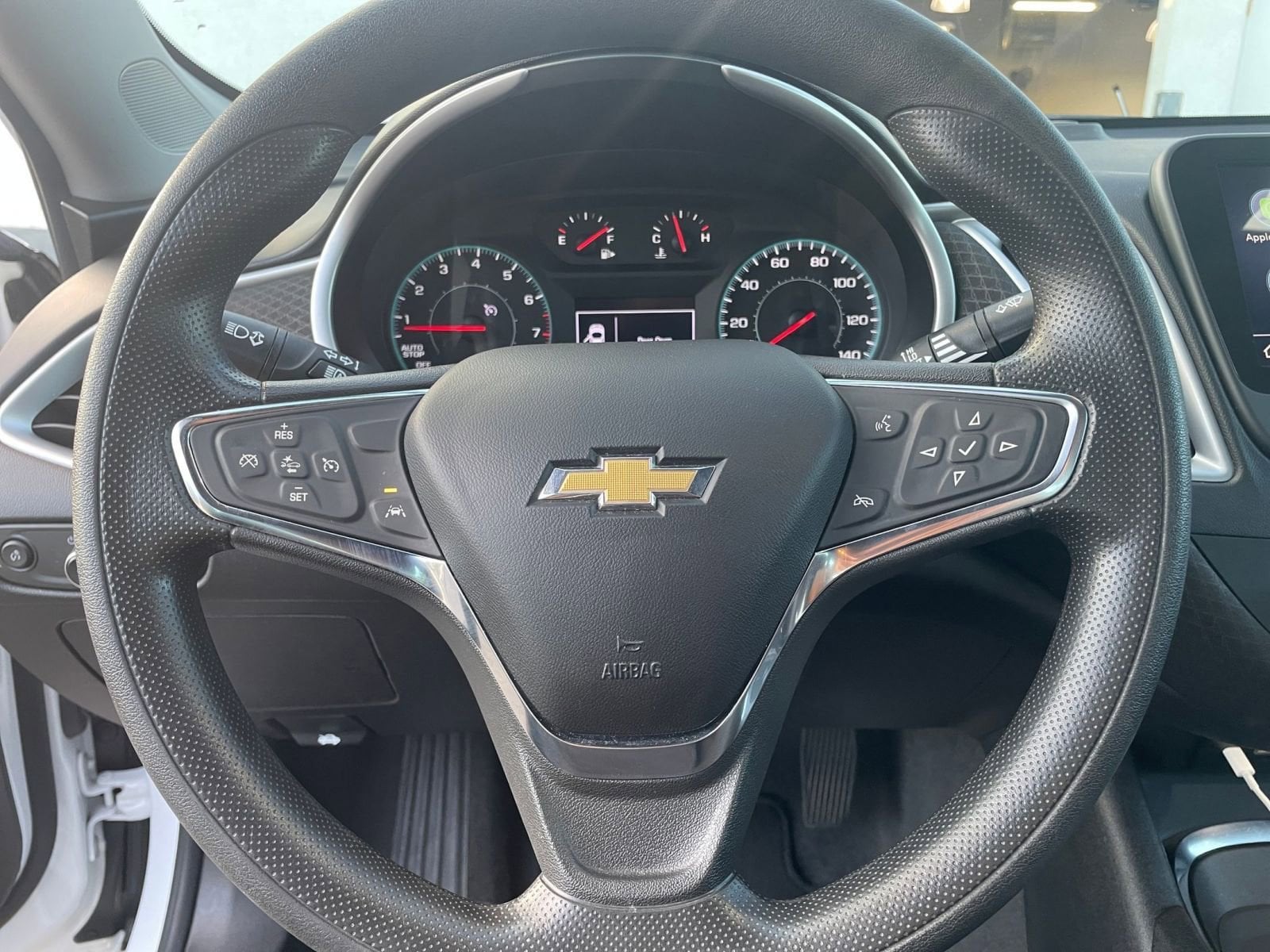 Thumbnail: 2023 Chevrolet Malibu - 28