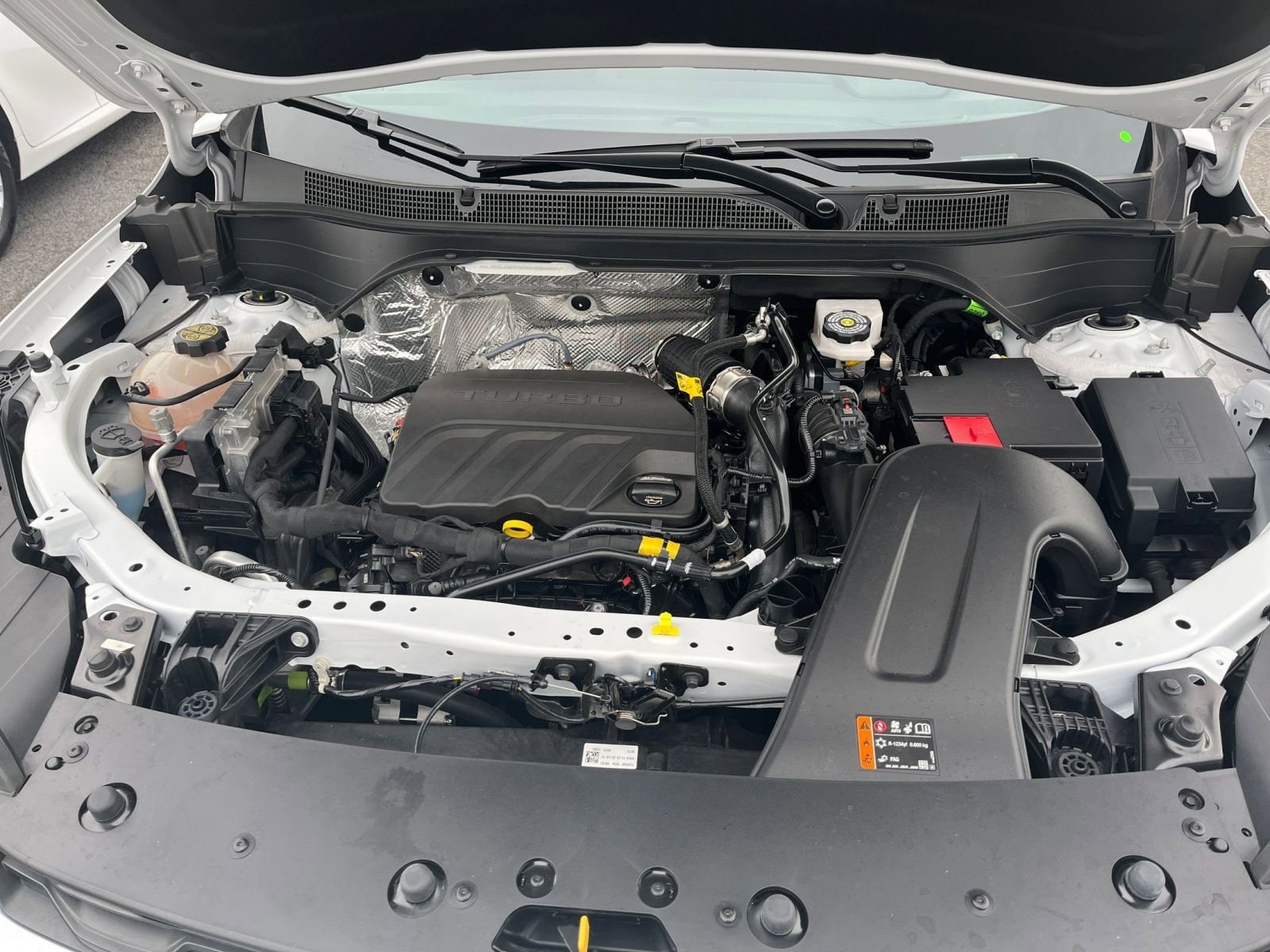 Thumbnail: 2025 Chevrolet Trax - 32