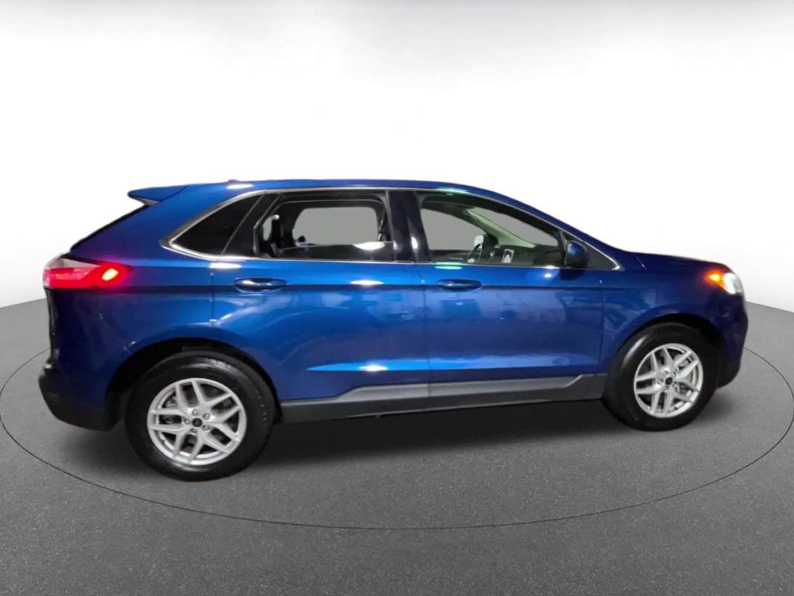 Thumbnail: 2024 Ford Edge - 16