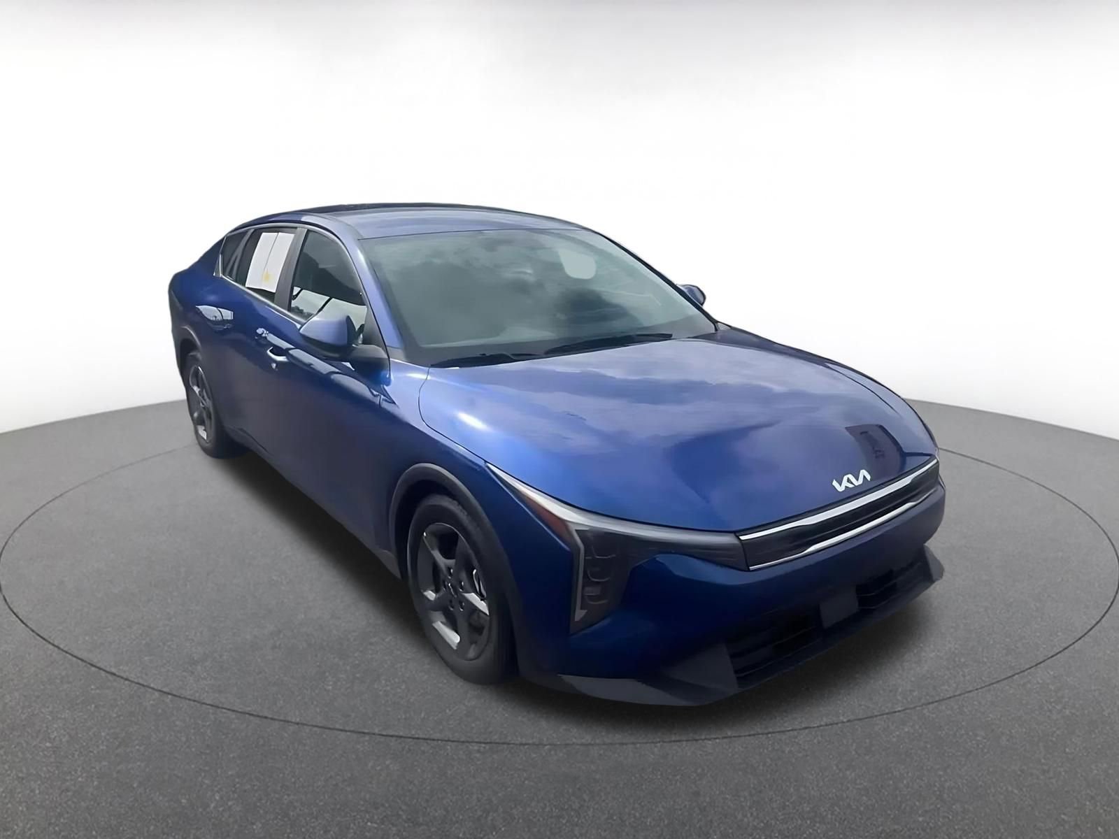 Thumbnail: 2025 Kia K4 - 3