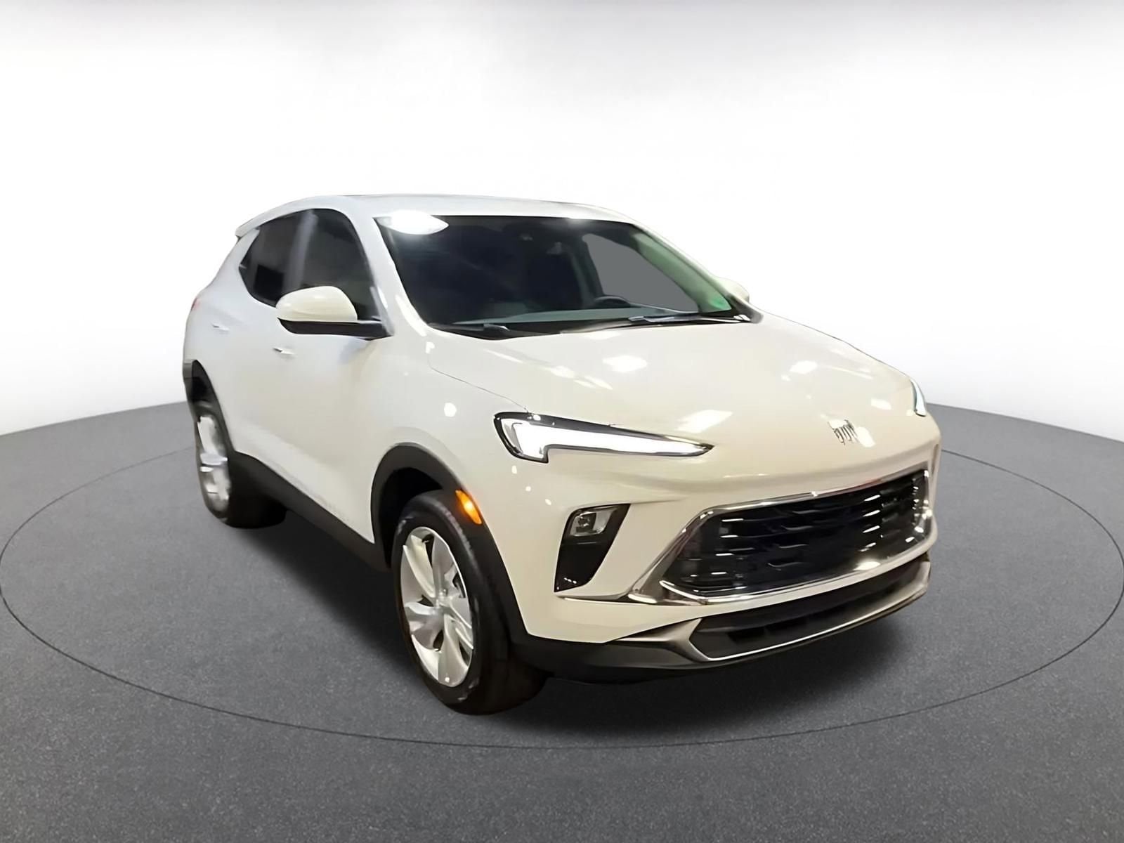 Thumbnail: 2025 Buick Encore GX - 3