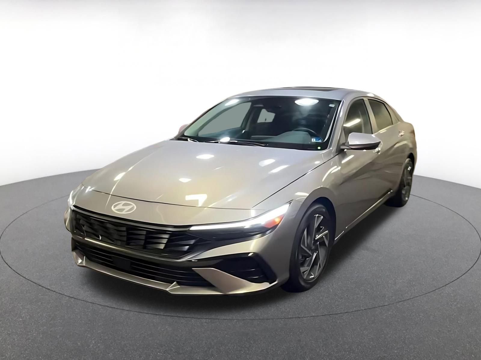 Thumbnail: 2025 Hyundai Elantra - 7