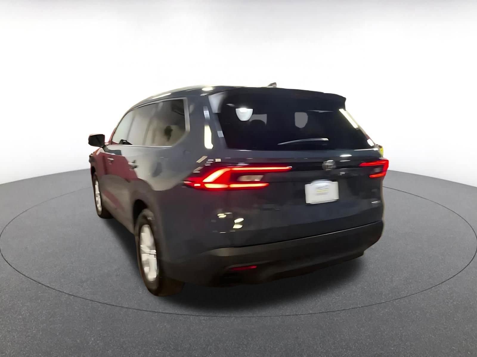 Thumbnail: 2025 Toyota Grand Highlander - 11