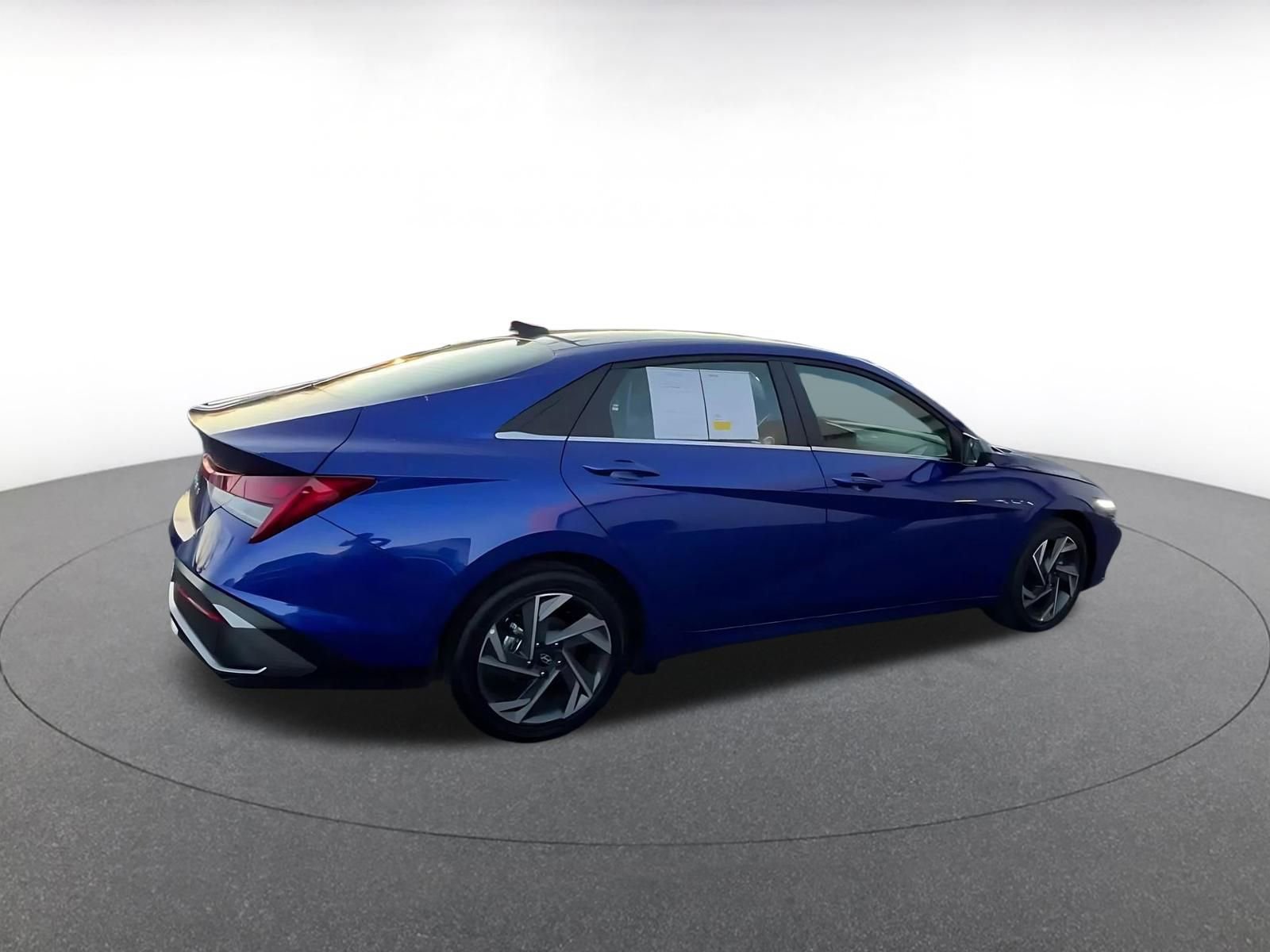 Thumbnail: 2025 Hyundai Elantra - 15