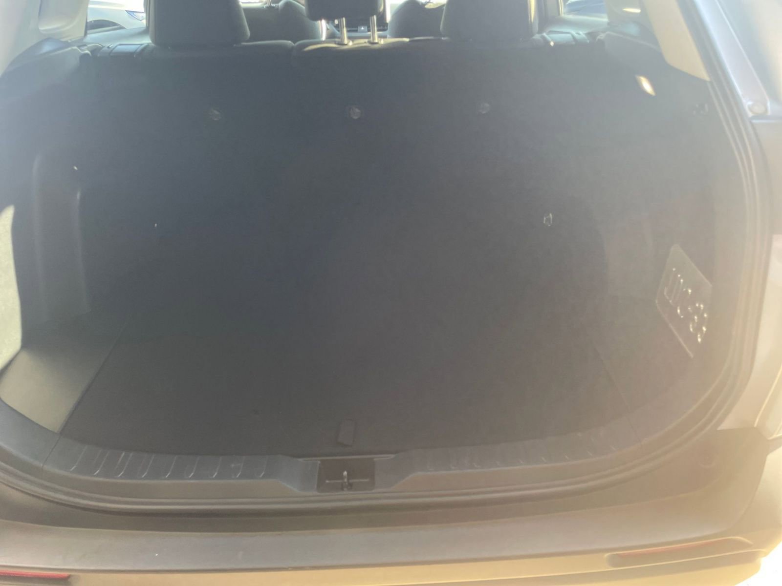 Thumbnail: 2025 Toyota RAV4 - 31