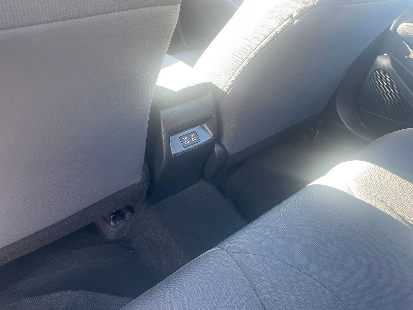 Thumbnail: 2025 Toyota Corolla - 24