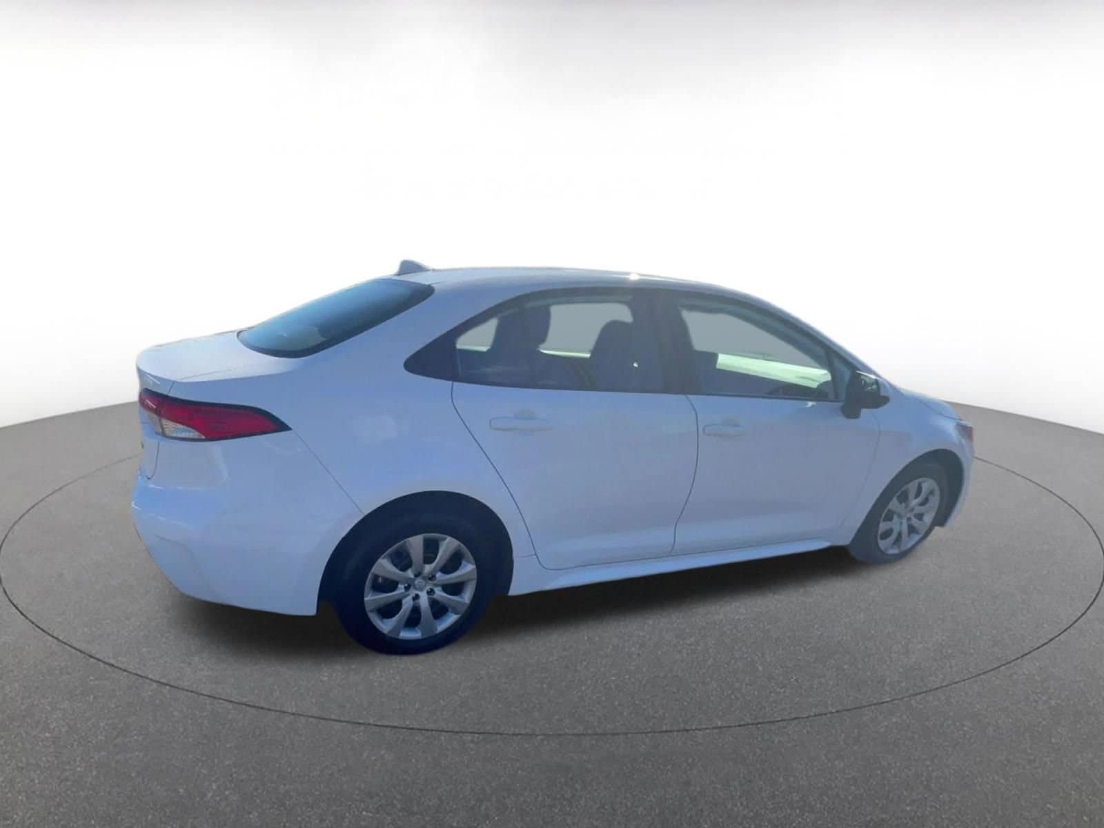 Thumbnail: 2025 Toyota Corolla - 14