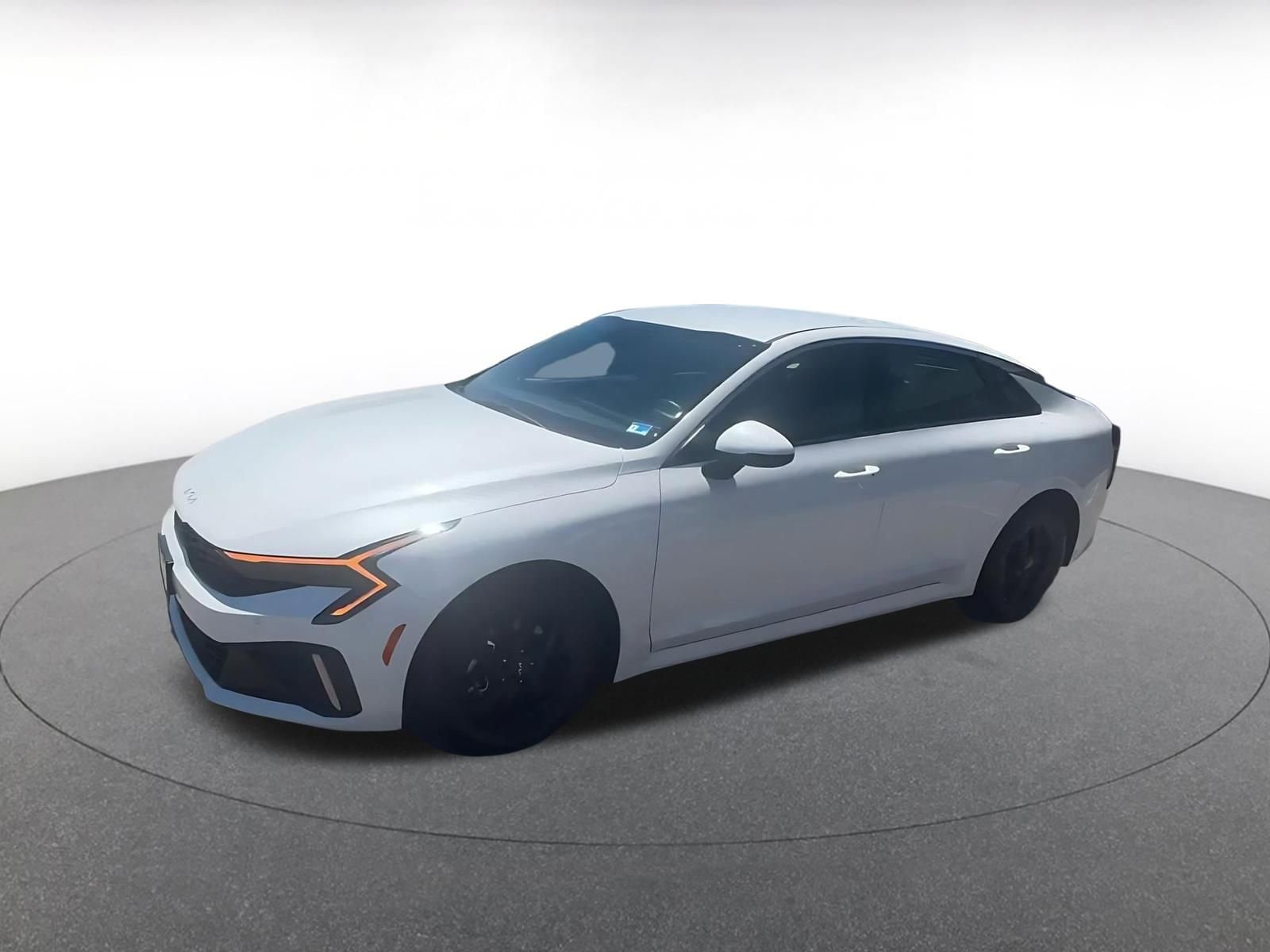 Thumbnail: 2025 Kia K5 - 9